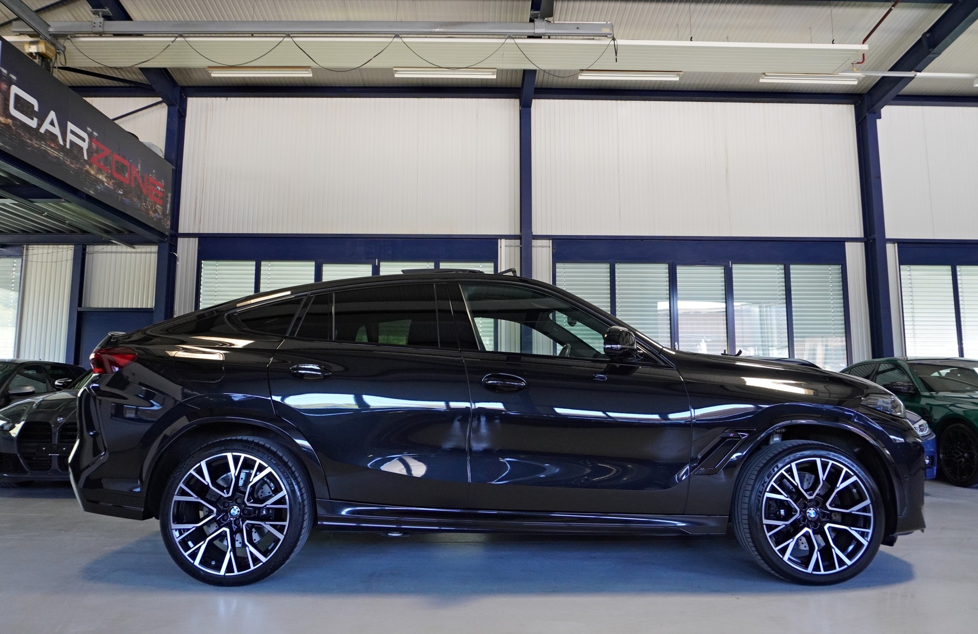 BMW X6M Steptronic M Competition // WERKSGARANTIE // MASSAGE SITZE // BOWERS & WILKINS //-image-3