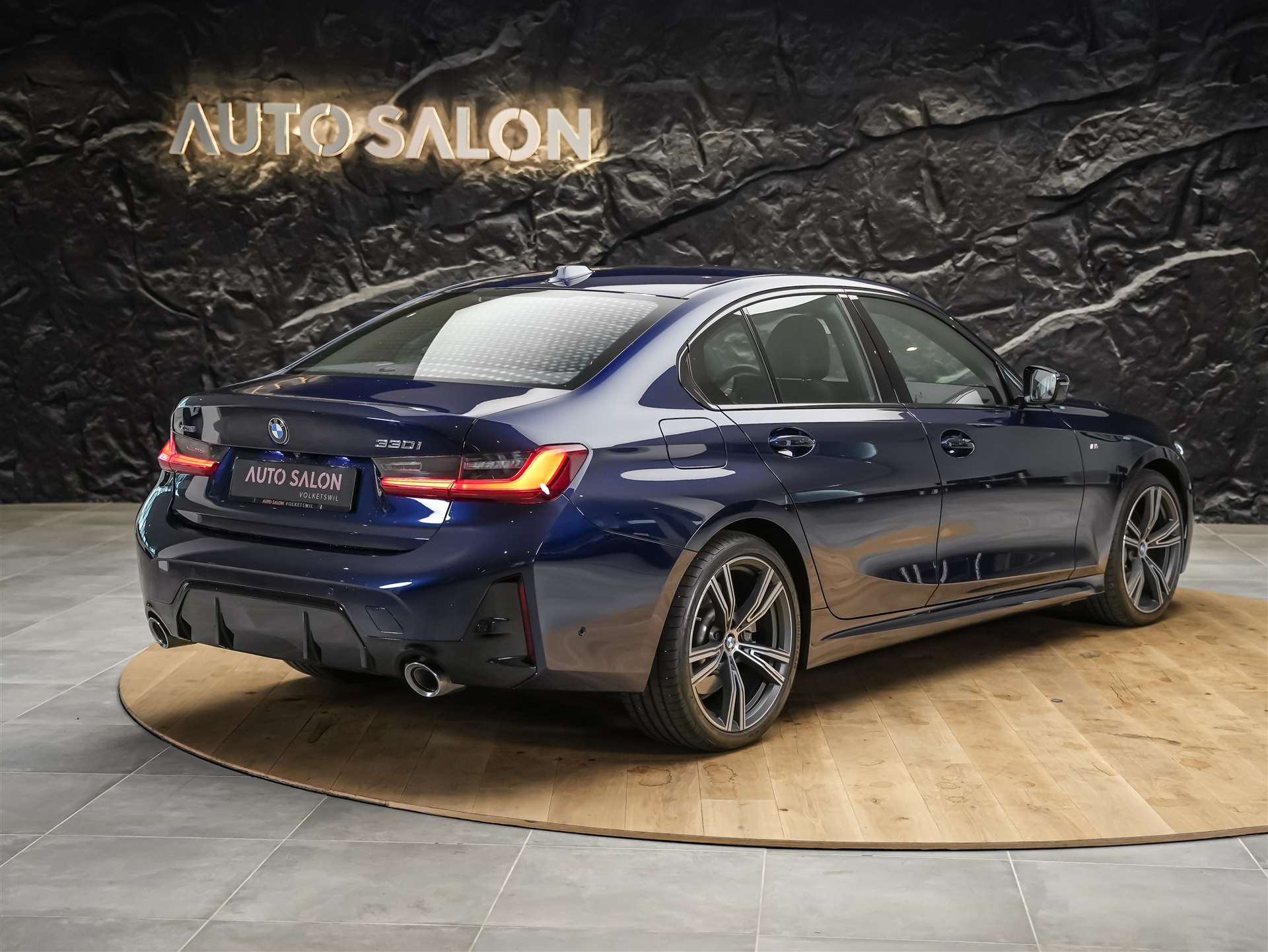 BMW 330i xDrive Steptronic M Sport *Leder*El. Sitze*Head-Up*360° Kamera*-image-5