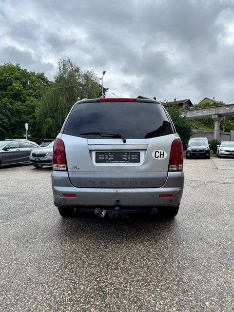 KGM-SsangYong Rexton RX 270 Xdi-image-5