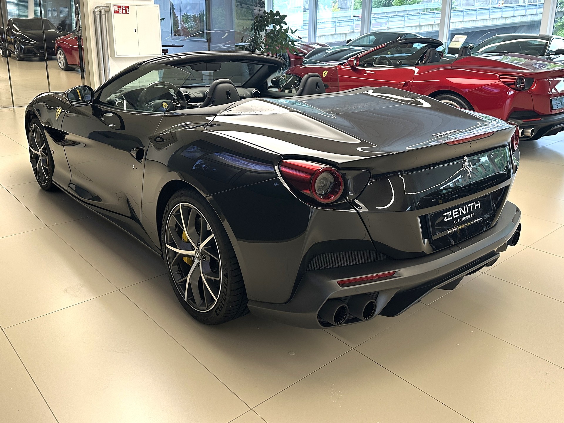FERRARI Portofino 3.9 V8 T-image-6