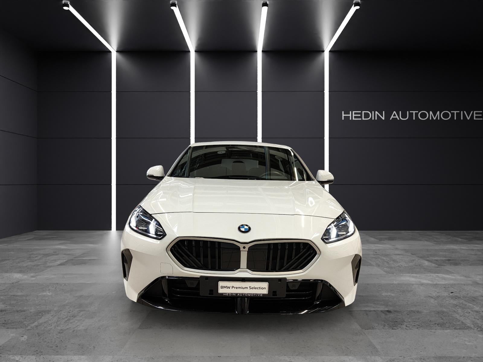BMW 123 xDrive M Sport-showroom-element-1