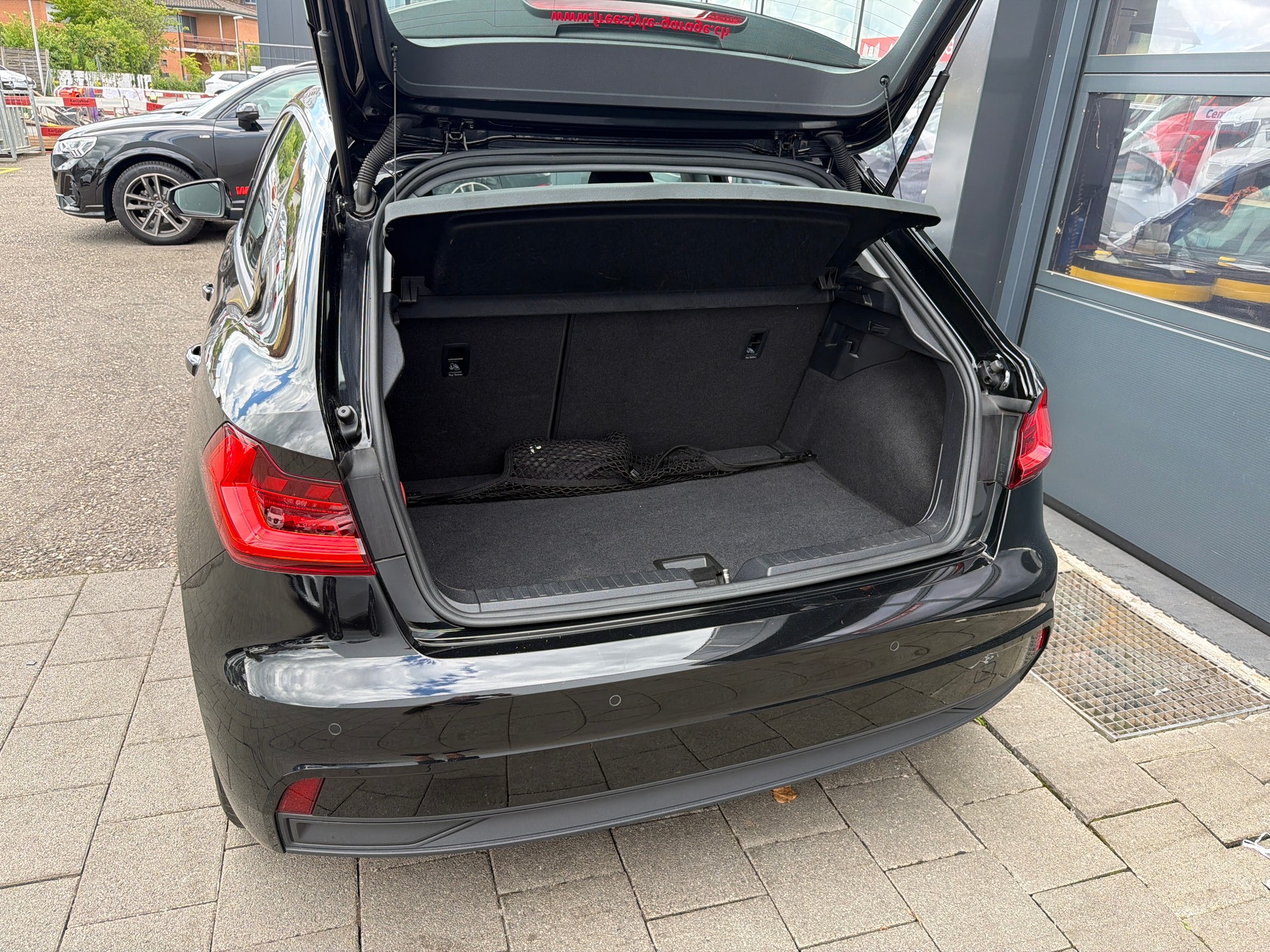 AUDI A1 Sportback 30 TFSI S-tronic-image-5