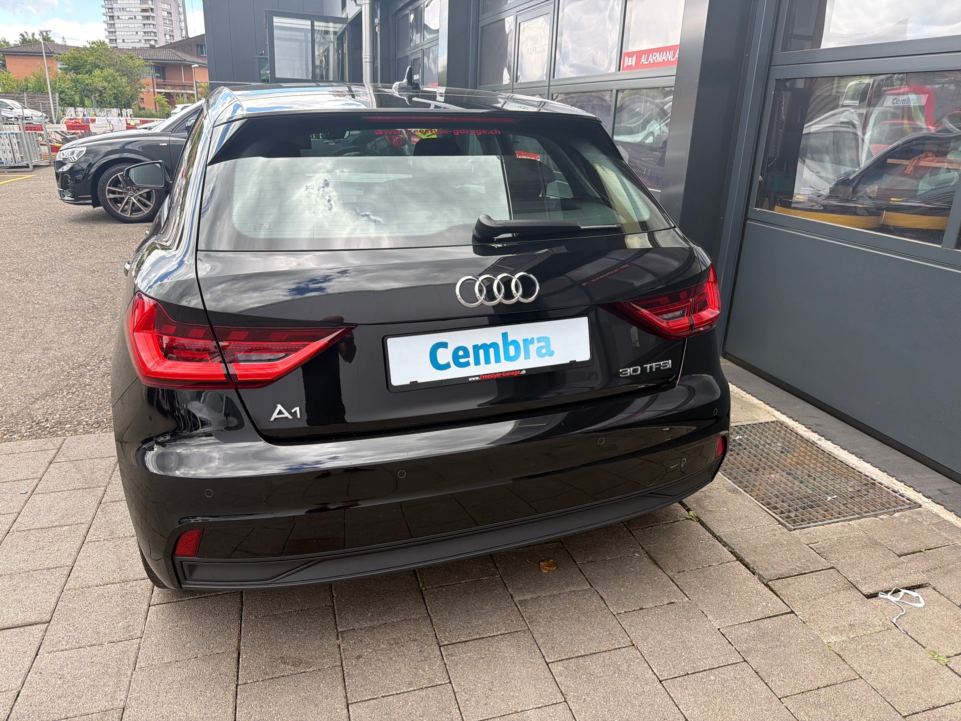 AUDI A1 Sportback 30 TFSI S-tronic-image-4