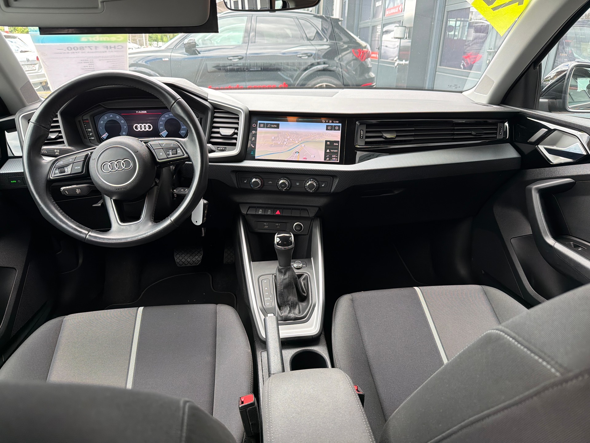 AUDI A1 Sportback 30 TFSI S-tronic-image-9