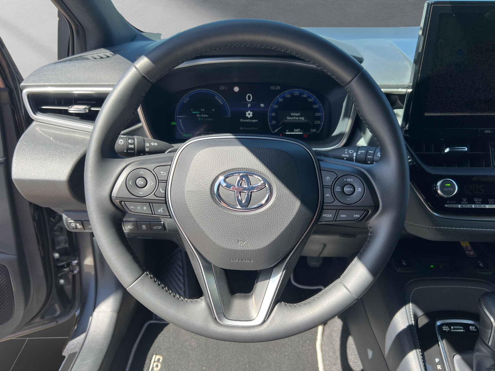 TOYOTA Corolla Touring Sports 2.0 HSD Trend-image-4