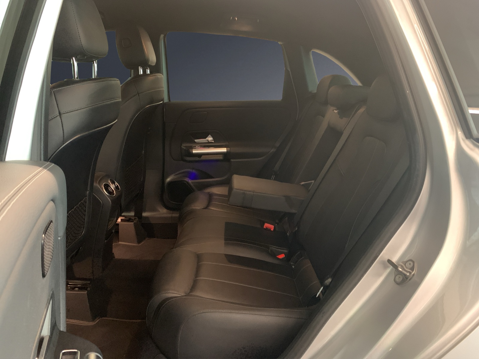 MERCEDES-BENZ B 220 4Matic Style-image-11