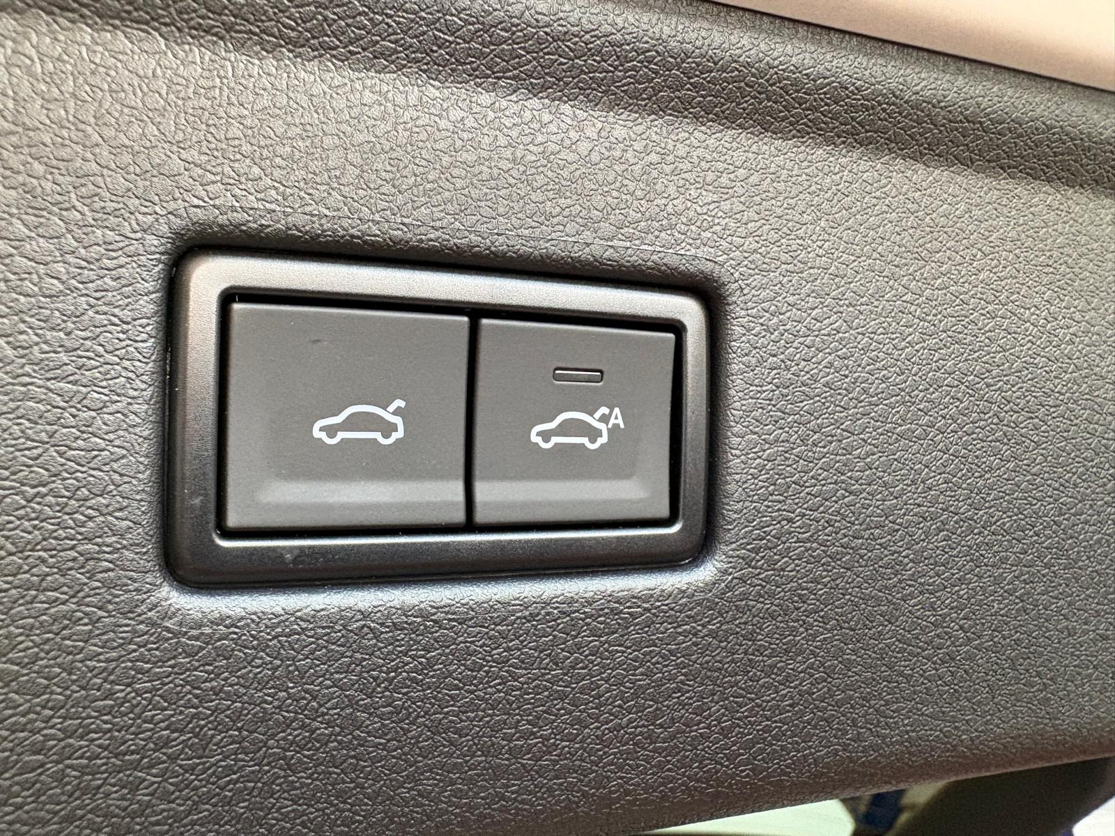 JAC JS6 1.5 PHEV-image-18