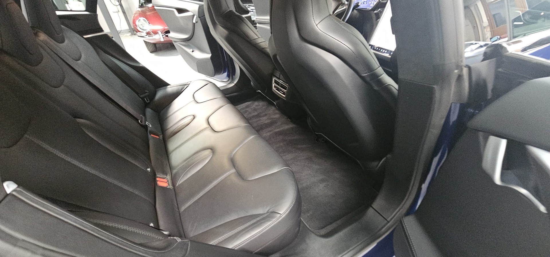 TESLA Model S 90 D FREE SUPERCHARGEUR-image-11