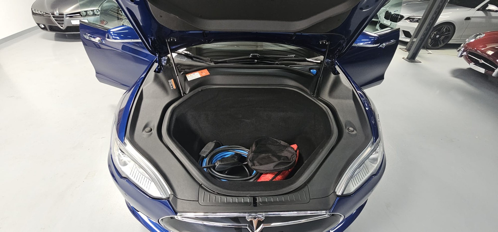 TESLA Model S 90 D FREE SUPERCHARGEUR-image-10