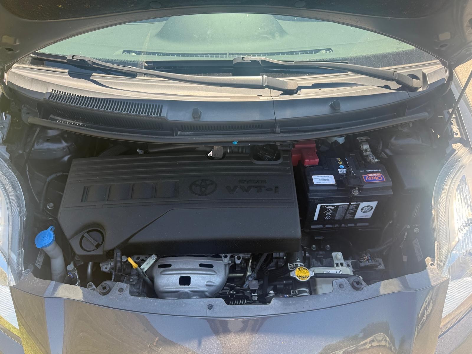 TOYOTA Yaris 1.33 S-image-12