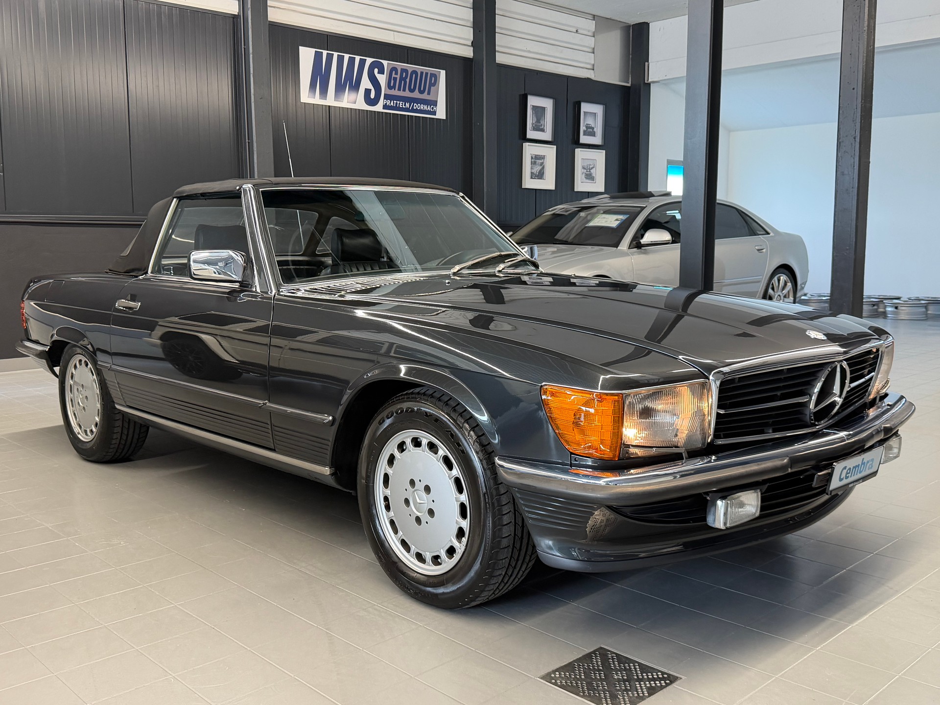 MERCEDES-BENZ 300 SL Automatic-image-9