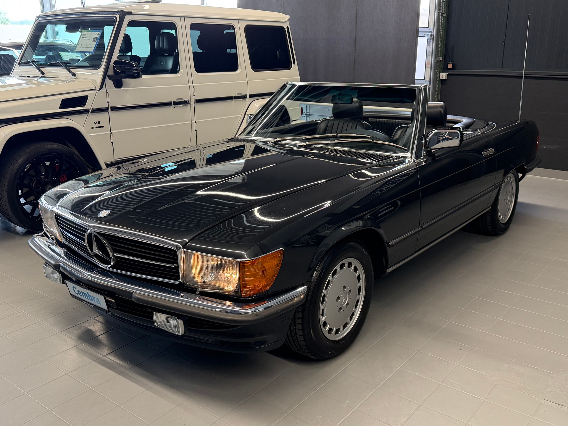 MERCEDES-BENZ 300 SL Automatic-showroom-element-3