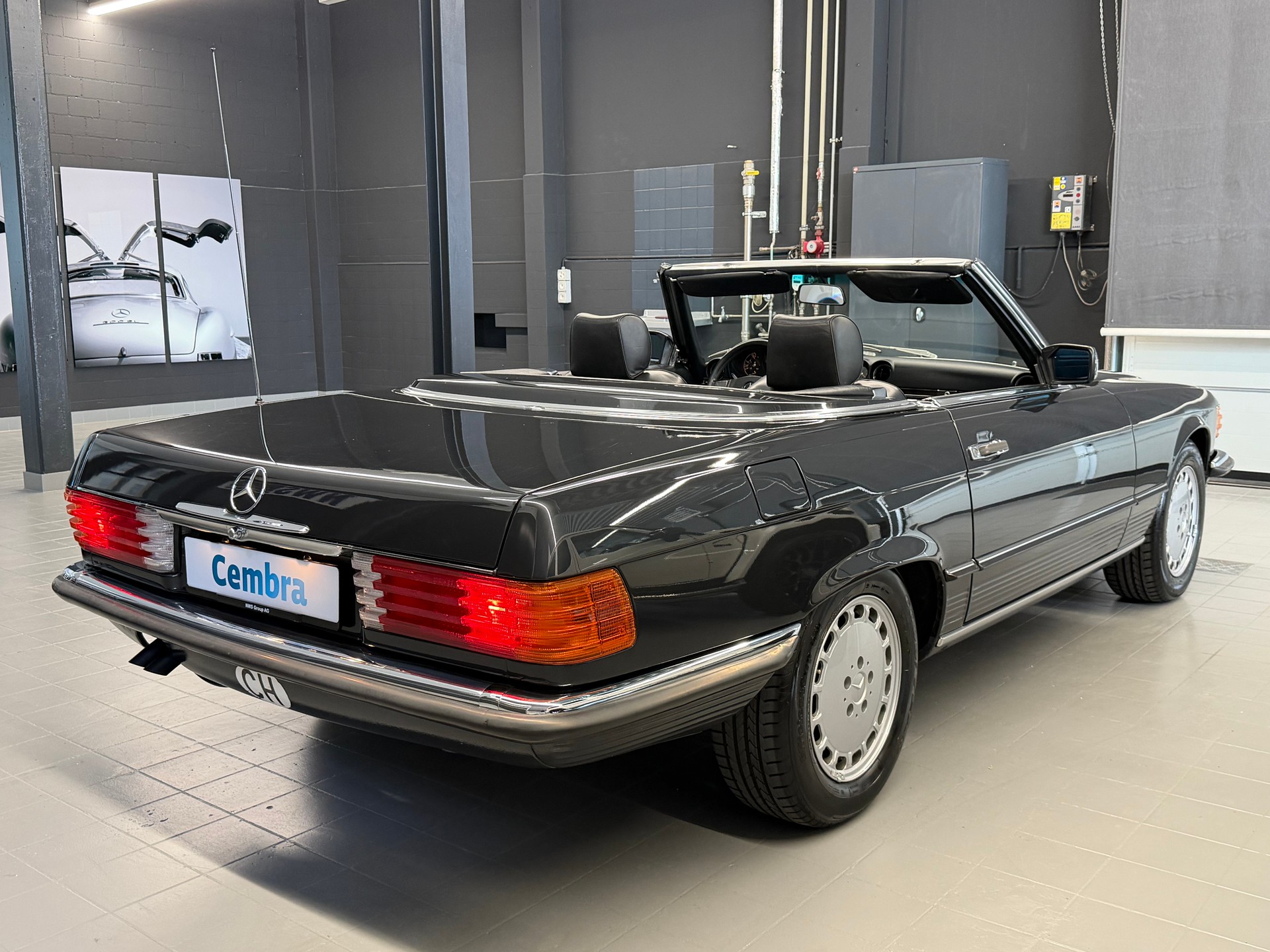 MERCEDES-BENZ 300 SL Automatic-image-6