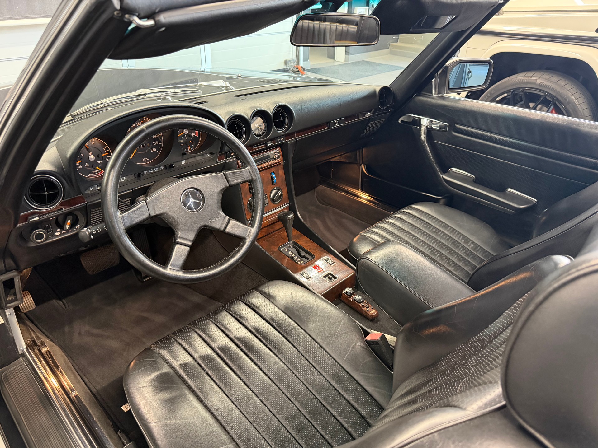 MERCEDES-BENZ 300 SL Automatic-image-16