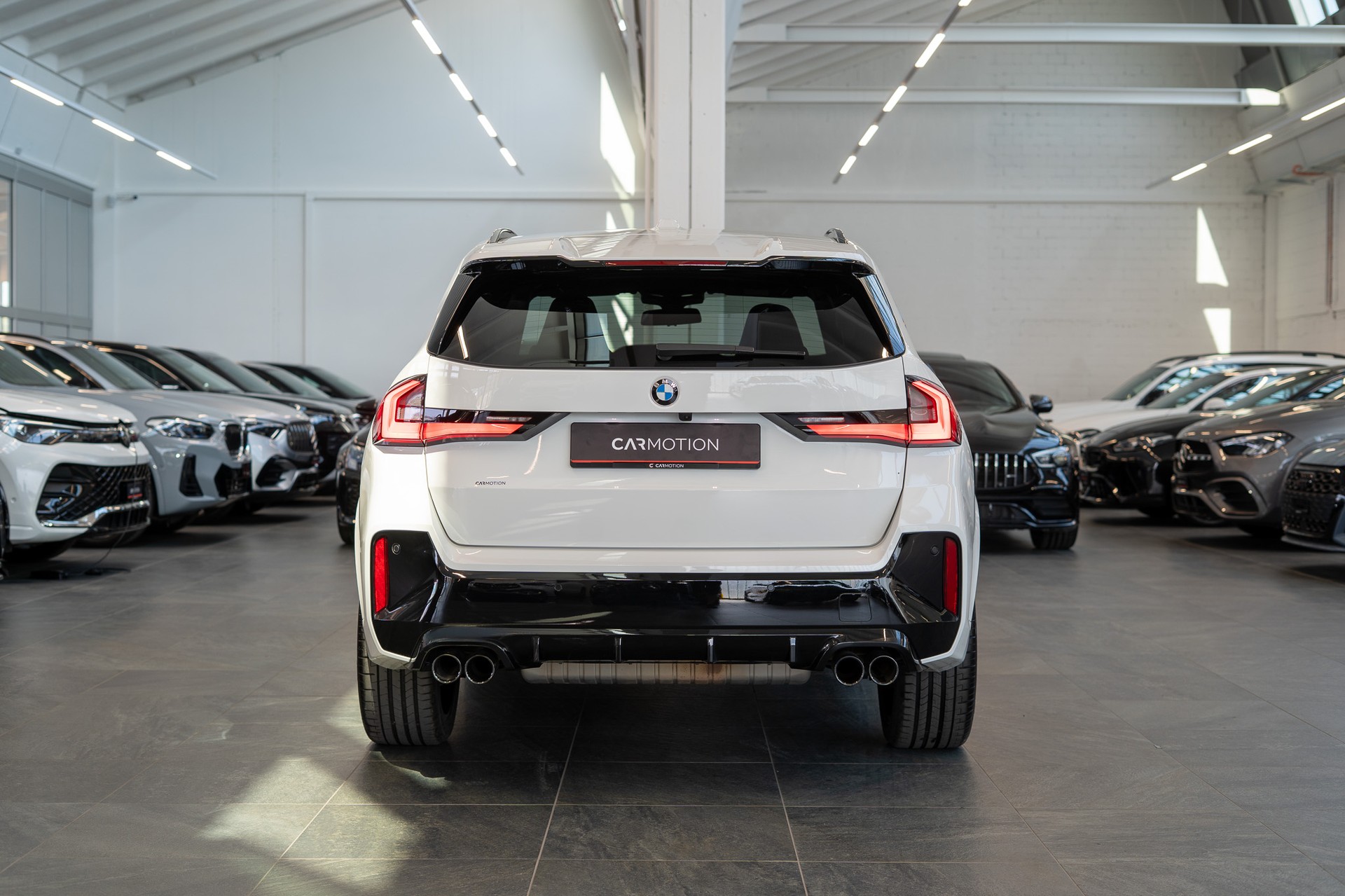 BMW X1 M35i M Sport Pro / Head-Up / Harman Kardon Sound / 360° Kamera-image-4