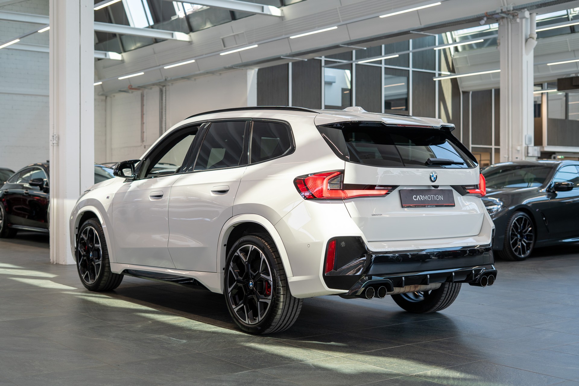 BMW X1 M35i M Sport Pro / Head-Up / Harman Kardon Sound / 360° Kamera-showroom-element-3