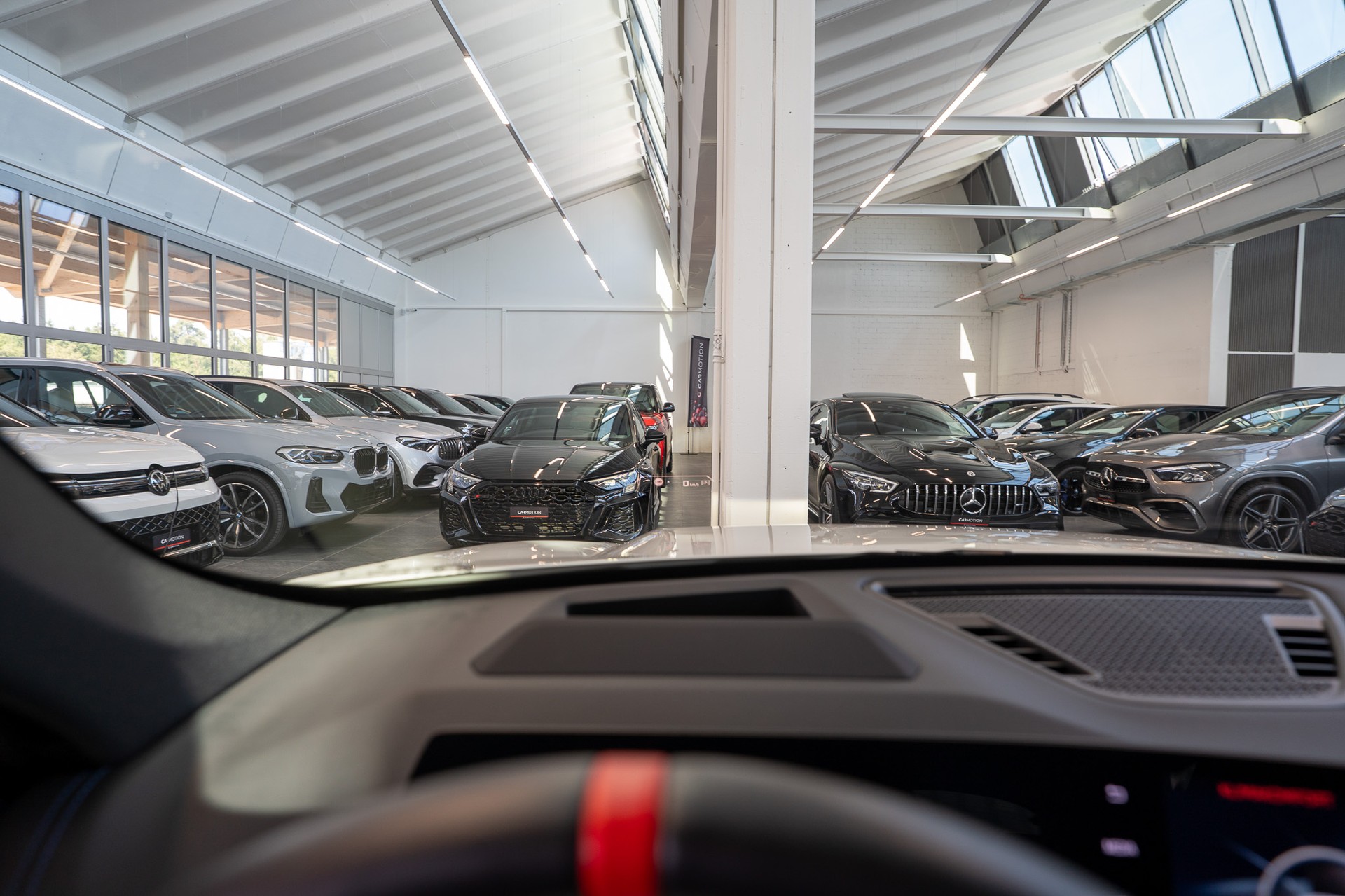 BMW X1 M35i M Sport Pro / Head-Up / Harman Kardon Sound / 360° Kamera-image-21