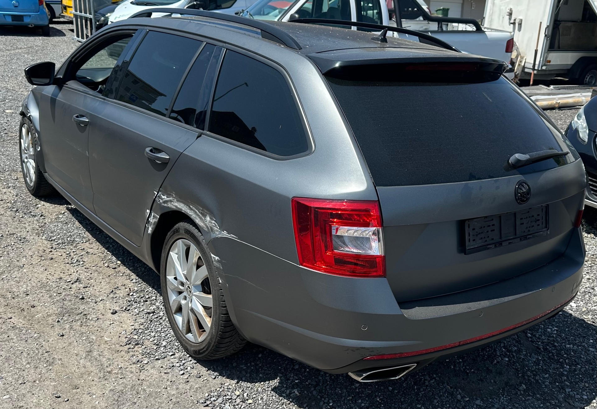 SKODA Octavia Combi 2.0 TSI RS DSG-image-5