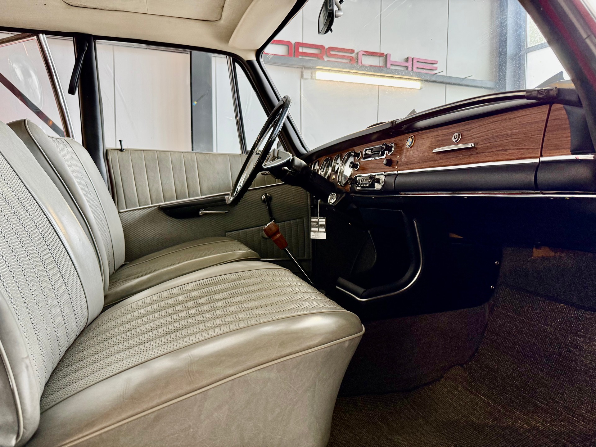 BMW 1800 Veterenenfahrzeug-image-9