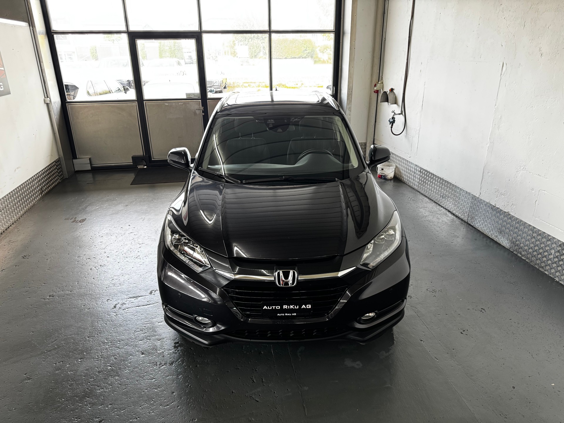 HONDA HR-V 1.5i-VTEC Executive CVT-showroom-element-2