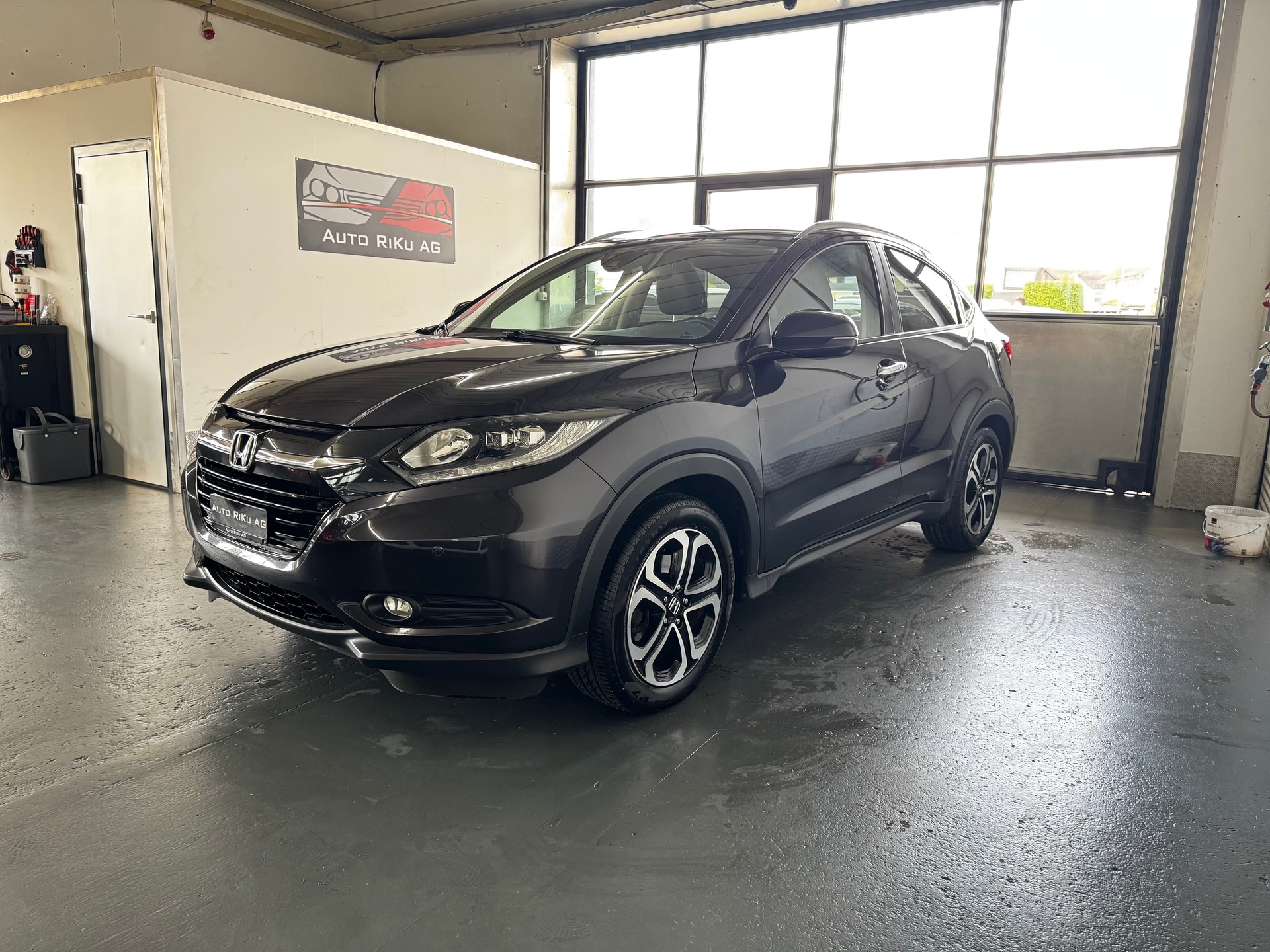 HONDA HR-V 1.5i-VTEC Executive CVT-image-5