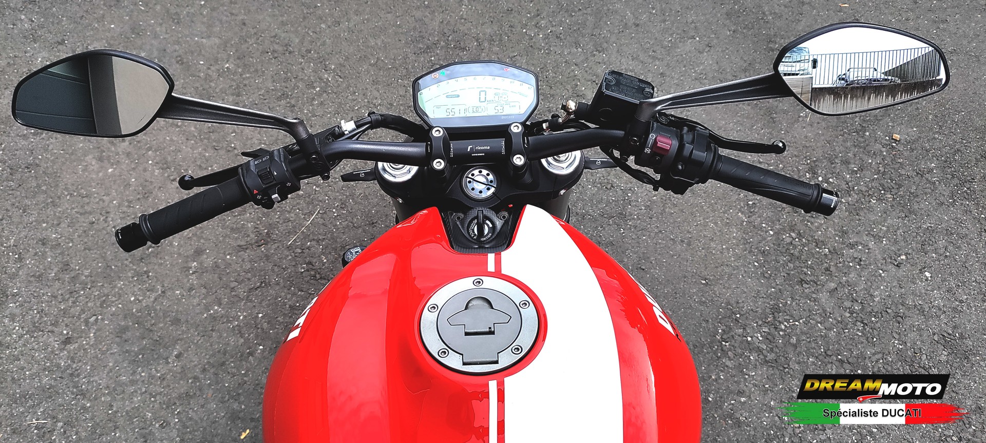 DUCATI Monster 821 Stripe-image-5