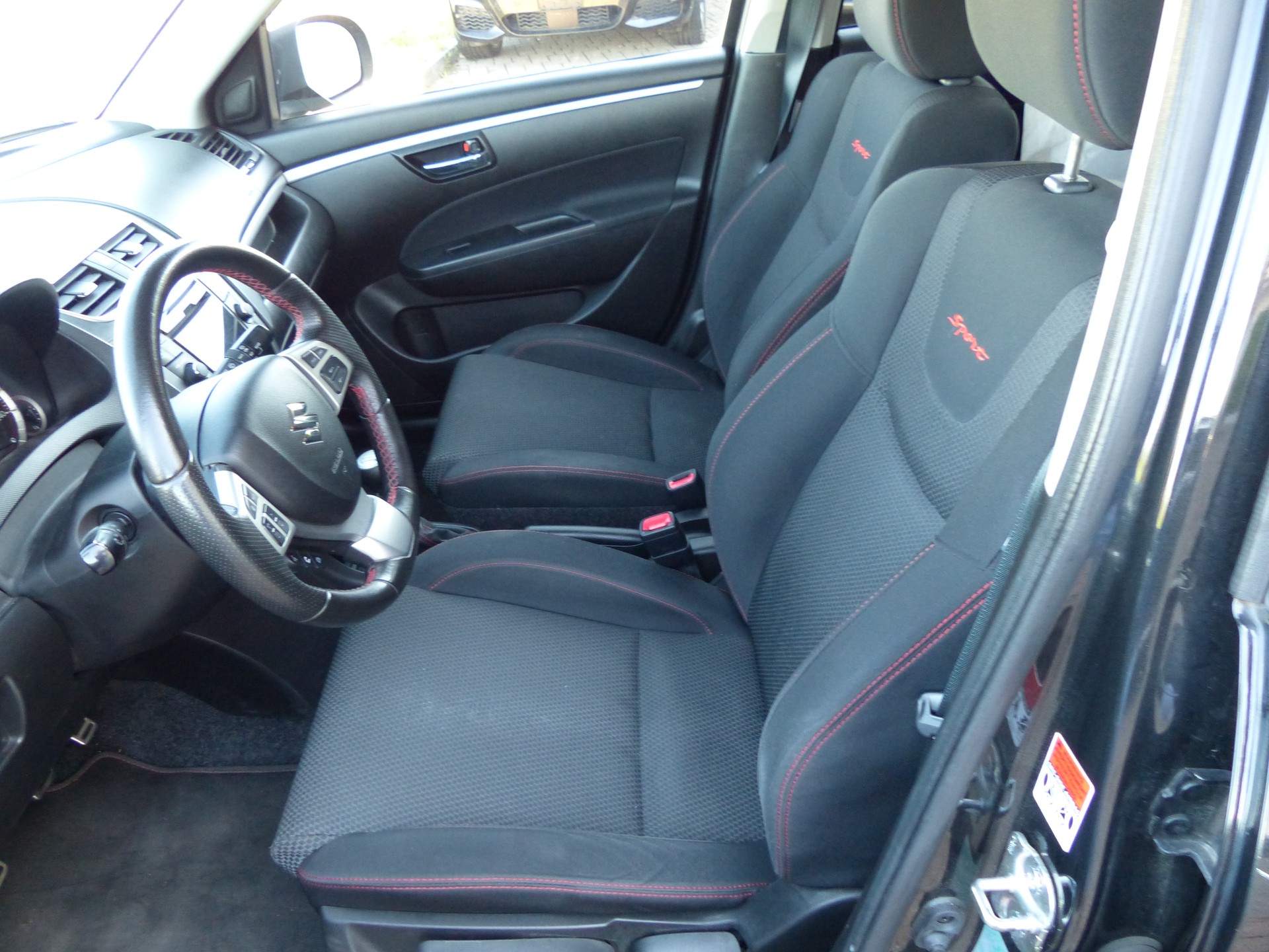 SUZUKI Swift 1.6i 16V Sport Sergio Cellano Top-image-14