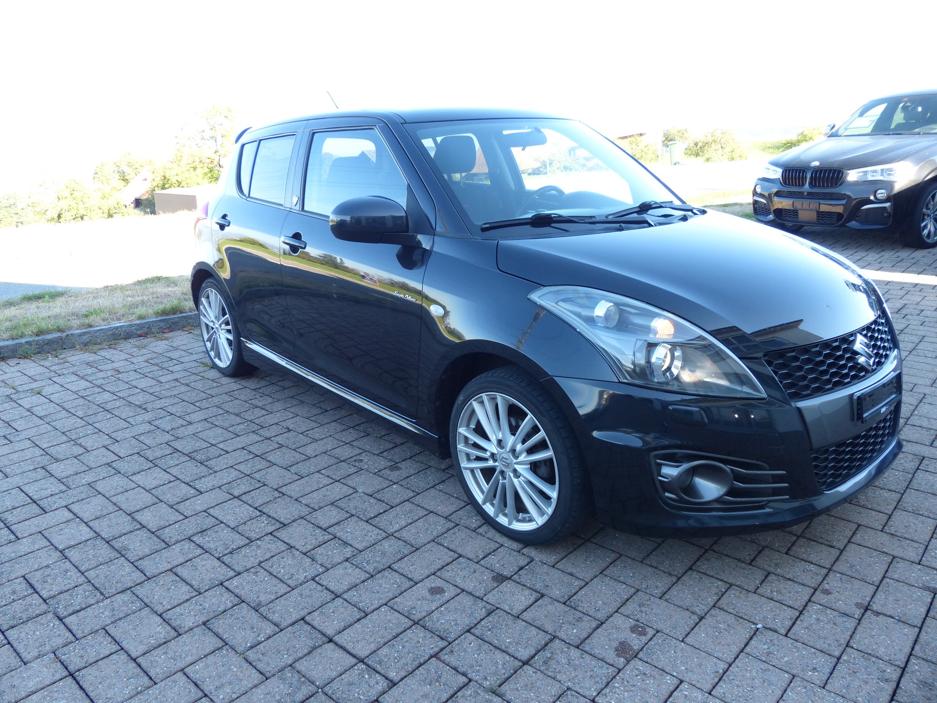 SUZUKI Swift 1.6i 16V Sport Sergio Cellano Top-showroom-element-1