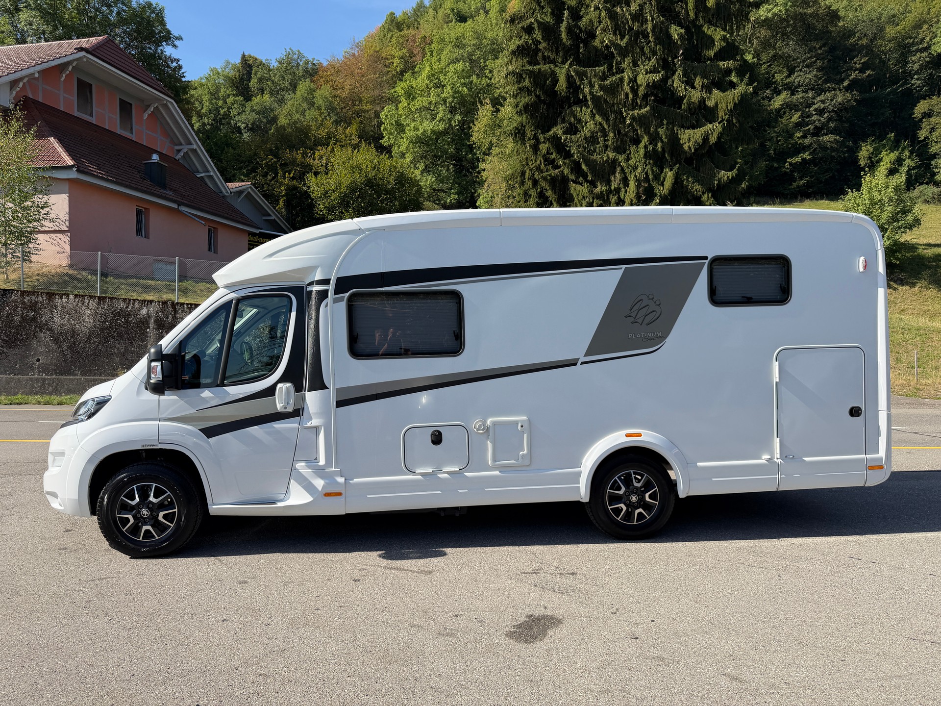 KNAUS PLATINUM Selection R11-image-7