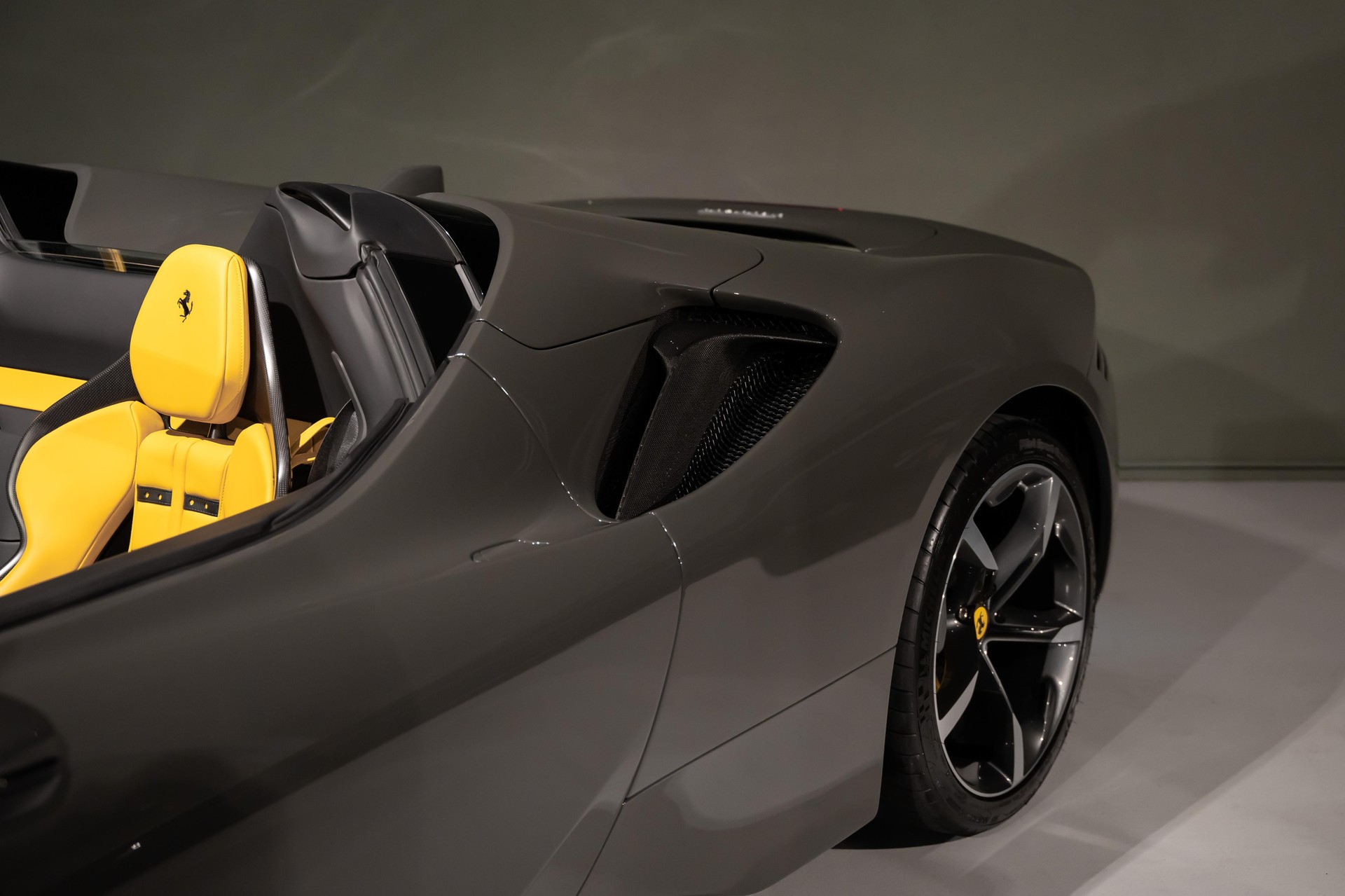 FERRARI SF90 Spider 4.0-image-7