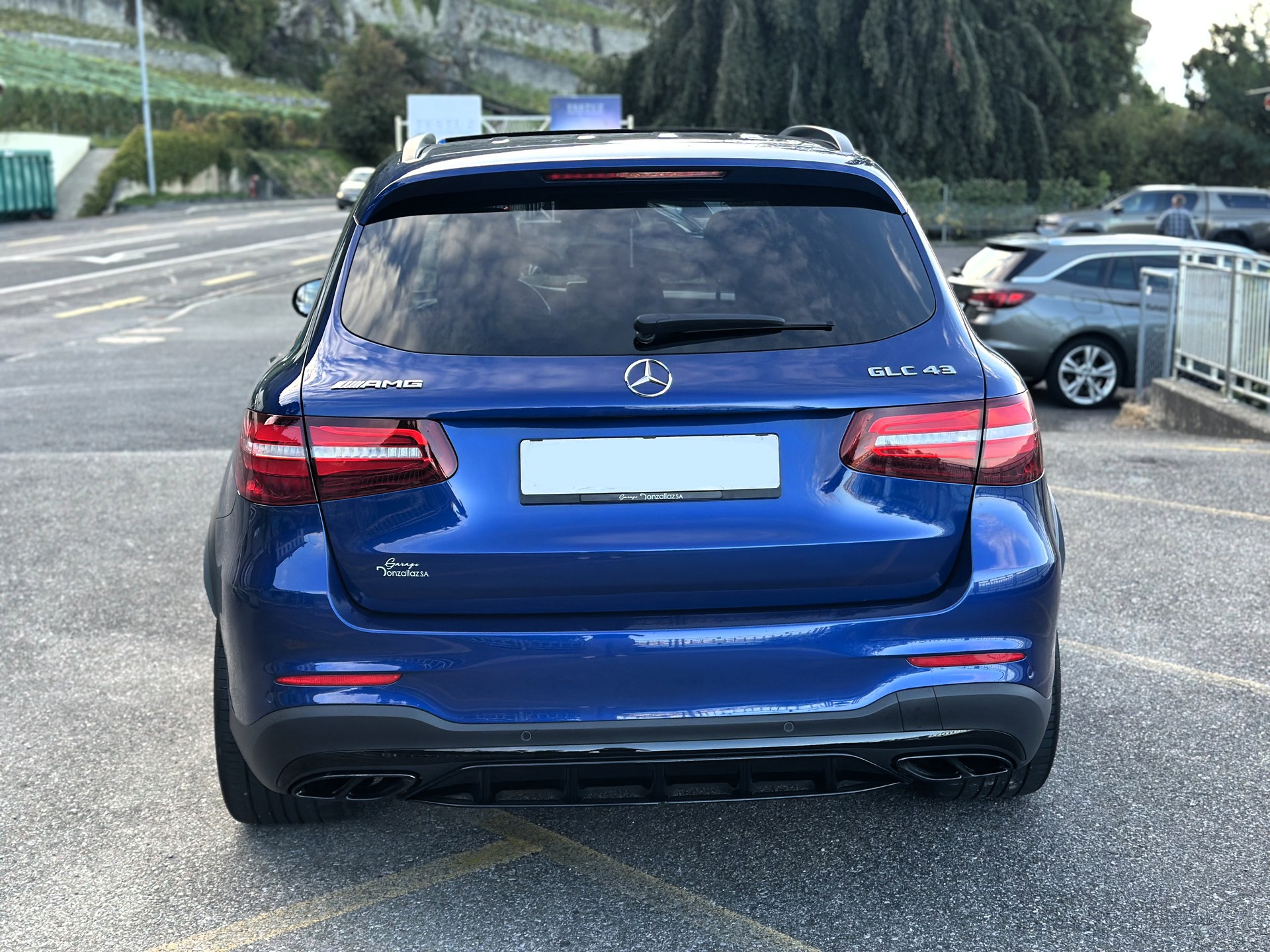 MERCEDES-BENZ GLC 43 AMG 4Matic 9G-Tronic-image-5