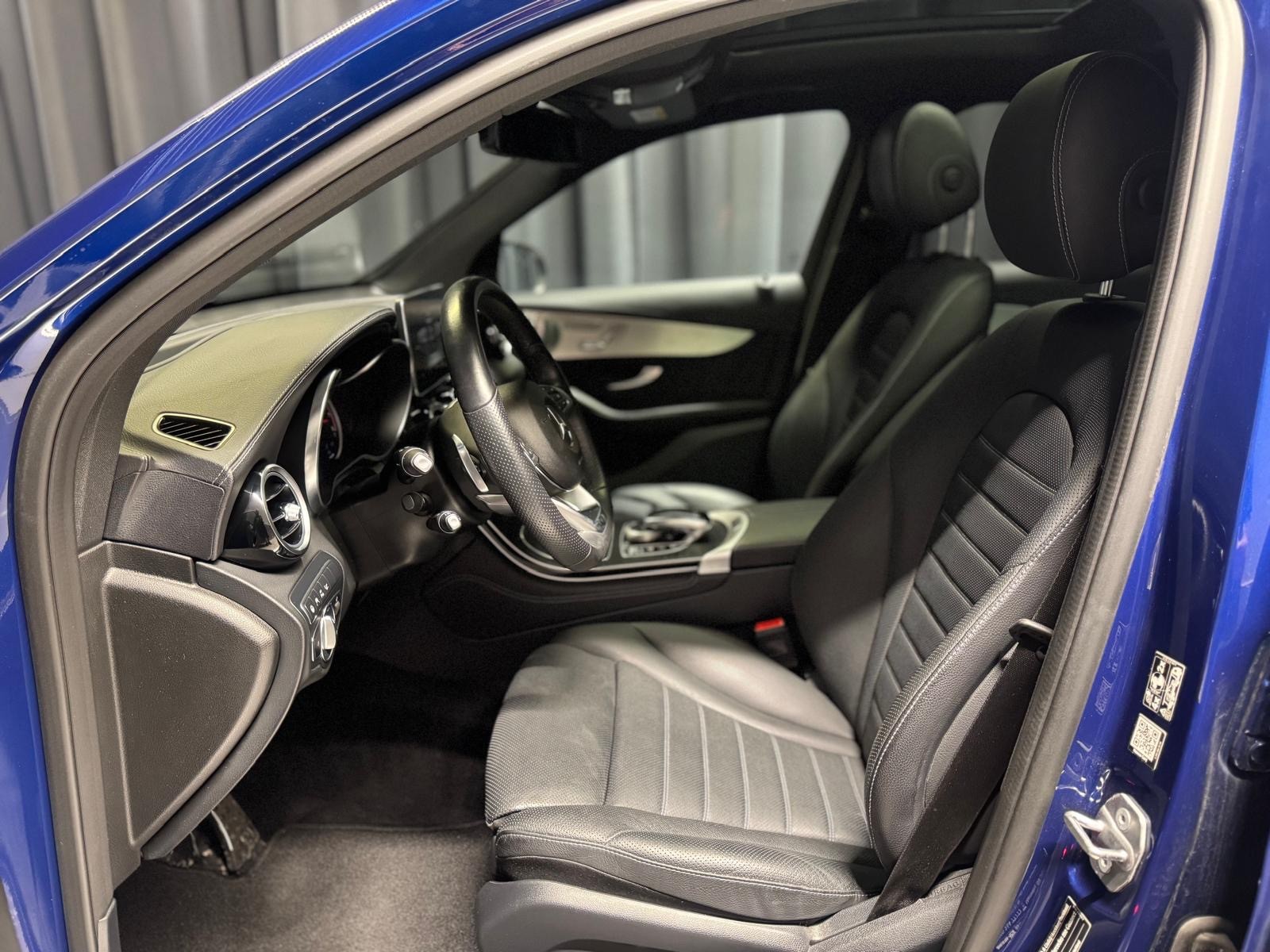 MERCEDES-BENZ GLC 43 AMG 4Matic 9G-Tronic-image-7