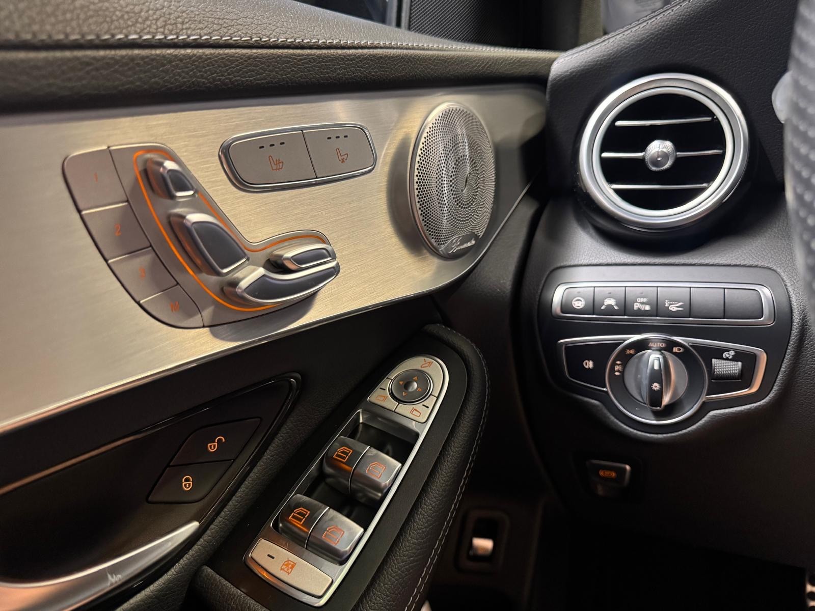 MERCEDES-BENZ GLC 43 AMG 4Matic 9G-Tronic-image-19
