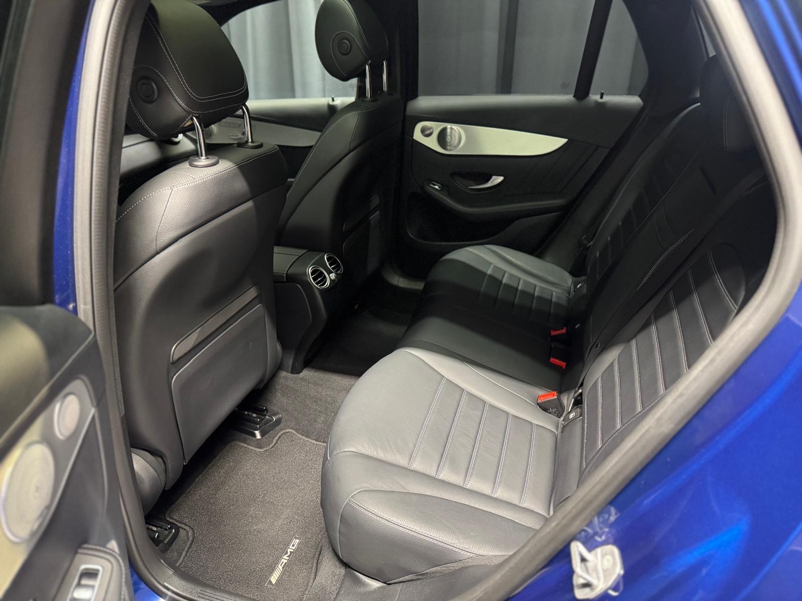 MERCEDES-BENZ GLC 43 AMG 4Matic 9G-Tronic-image-22