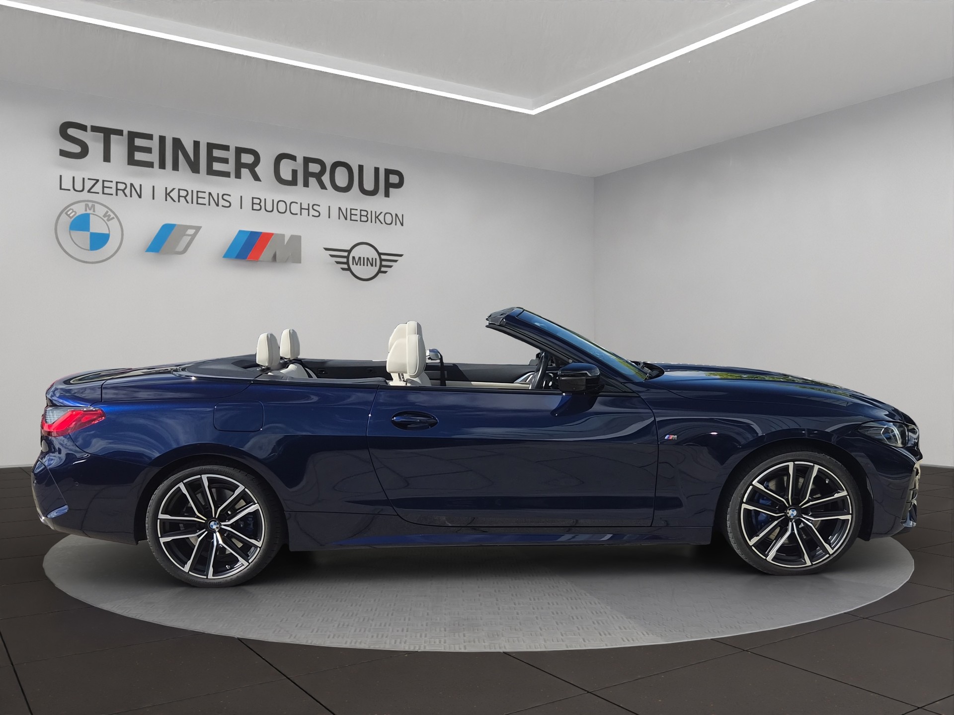 BMW M440i xDrive 48V Cabriolet Steptronic-showroom-element-3