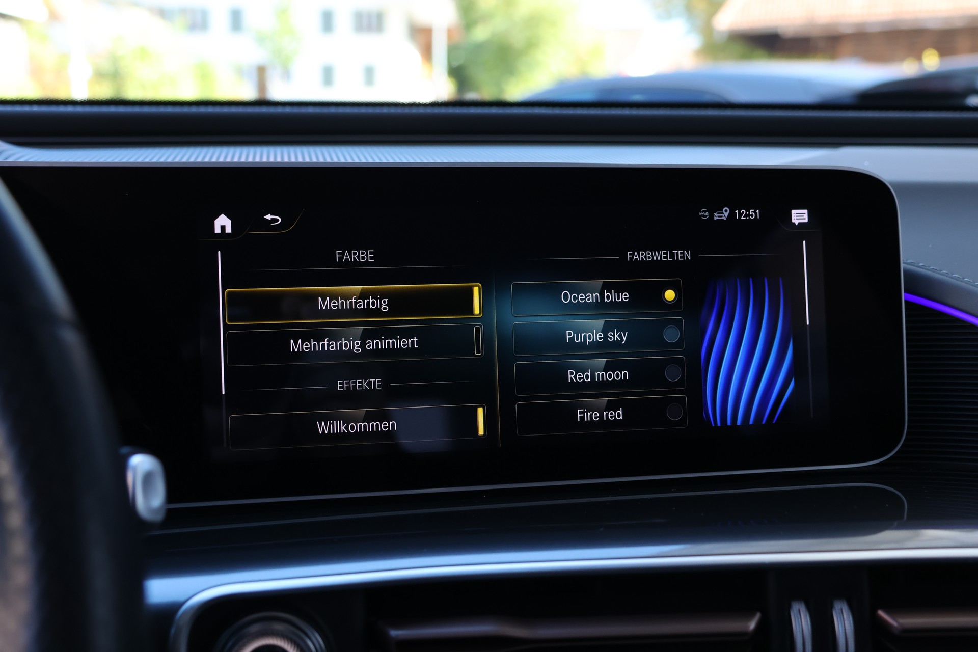 MERCEDES-BENZ EQC 400 AMG Line 4Matic (CH) *Designo Magno*-image-28