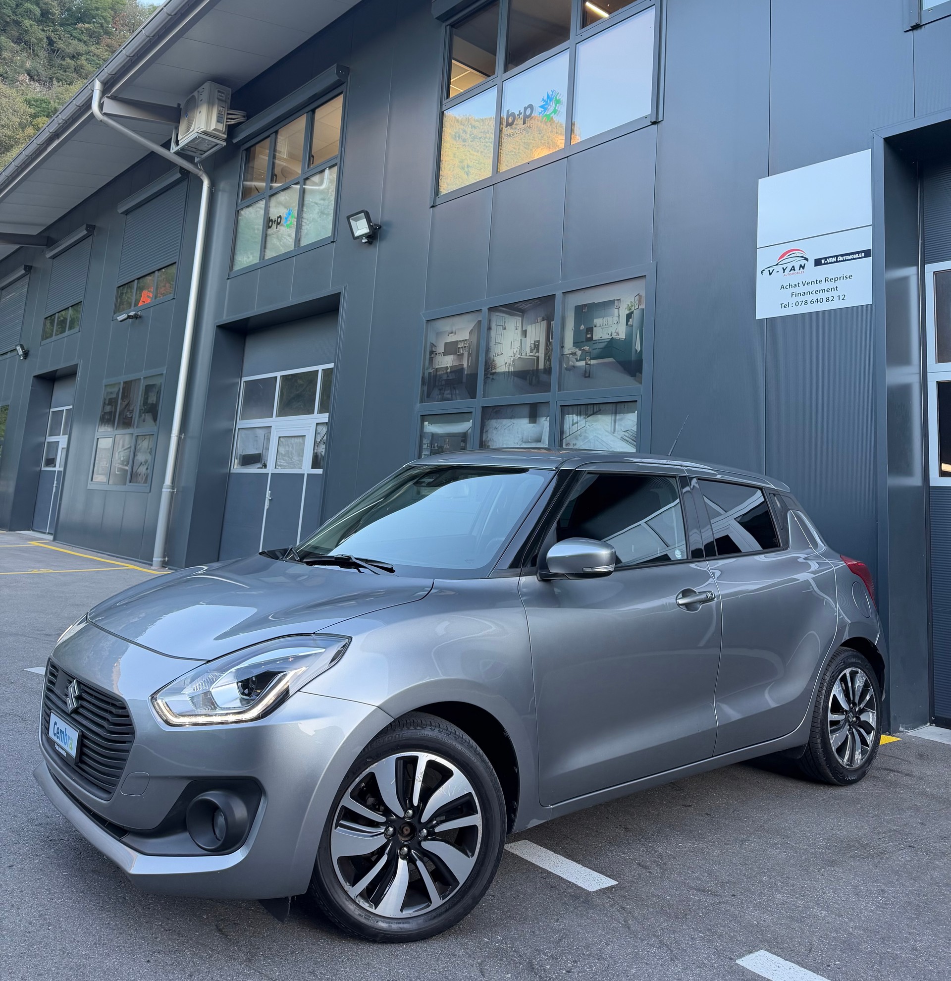 SUZUKI Swift 1.0 12V Compact Top Automatic