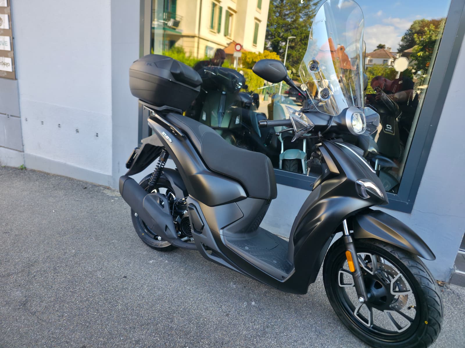VOGE SR16 AIR-showroom-element-3