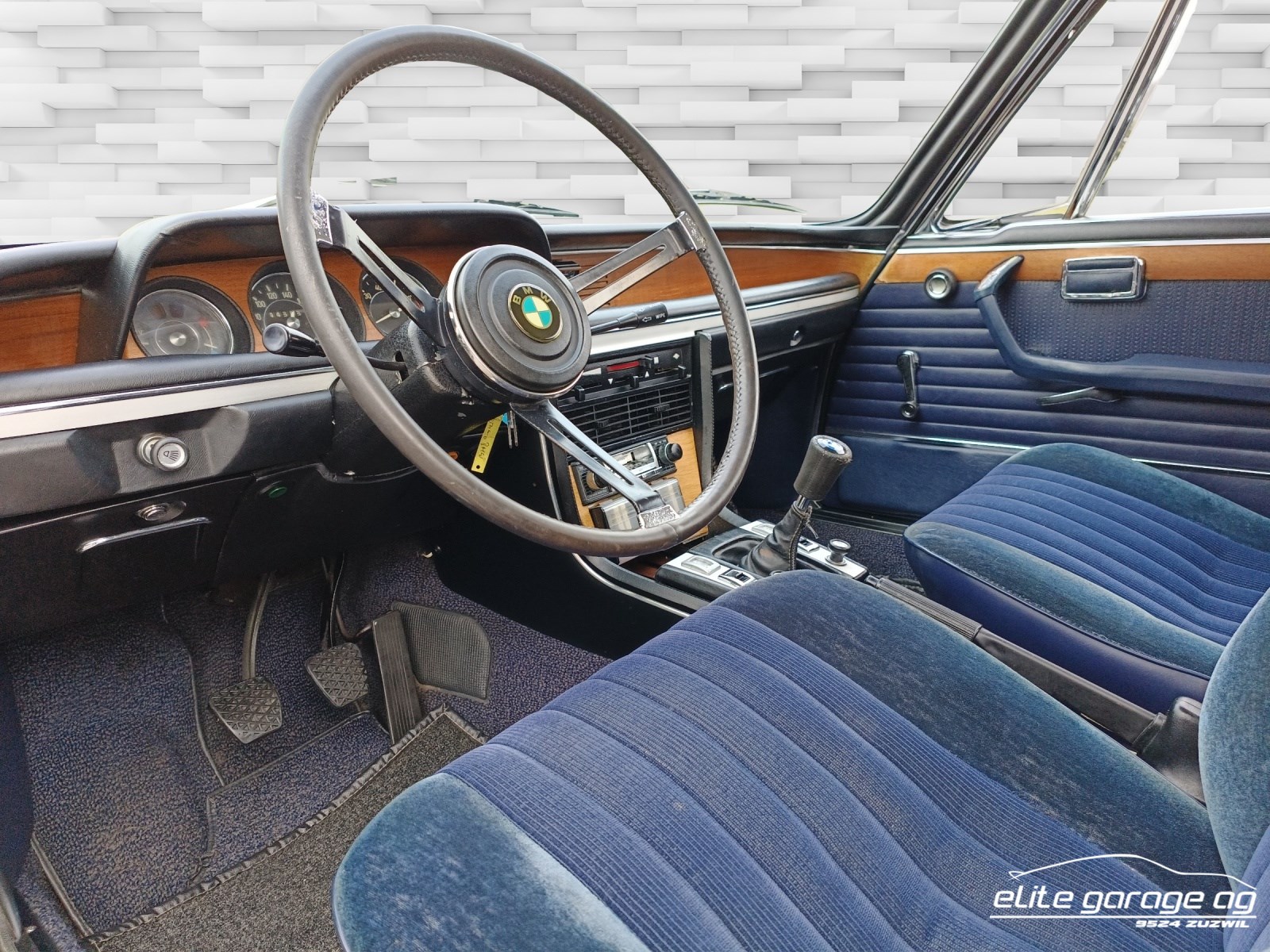 BMW 3.0 CS-image-8