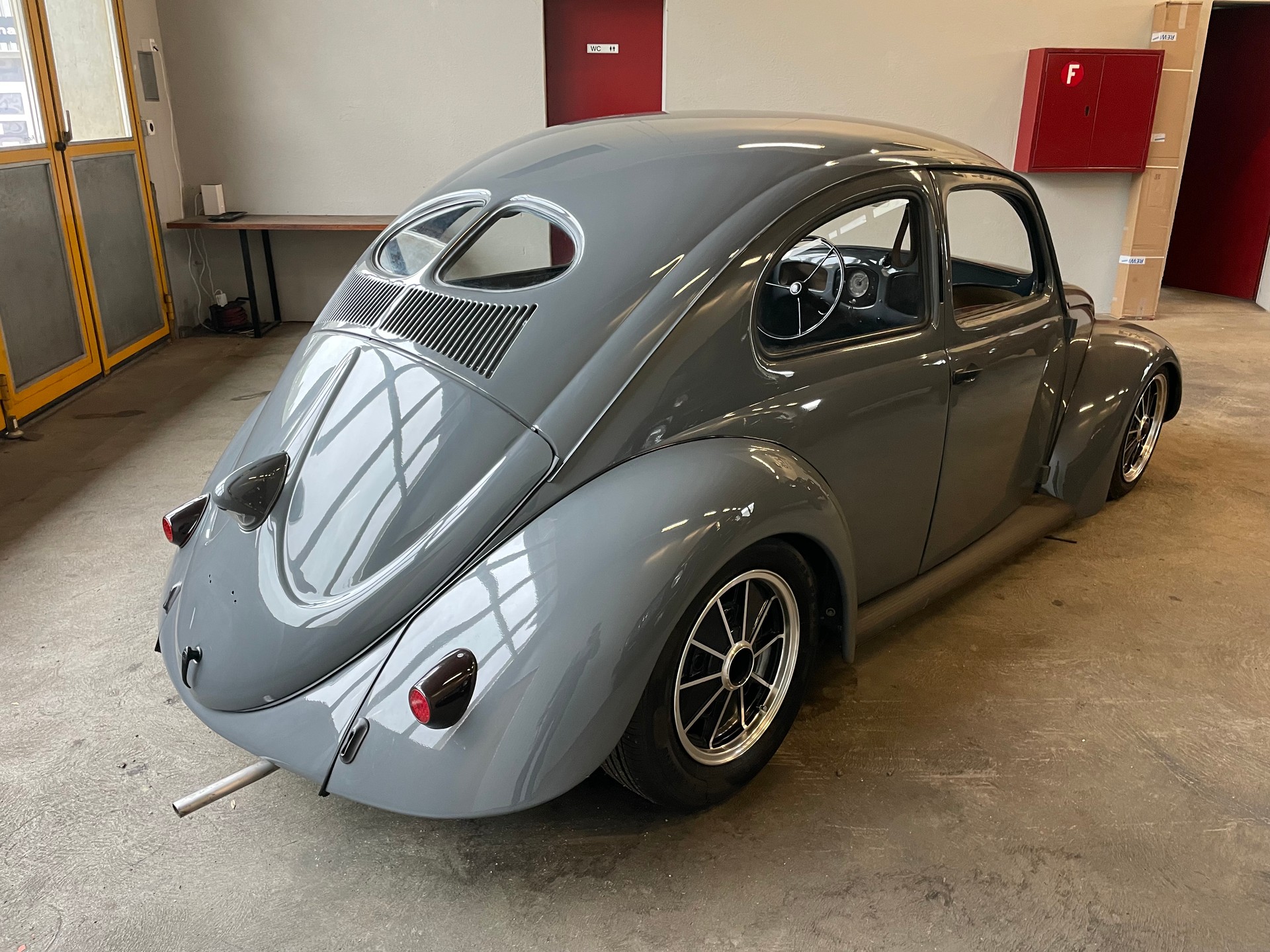 VW Käfer Brezel-image-2