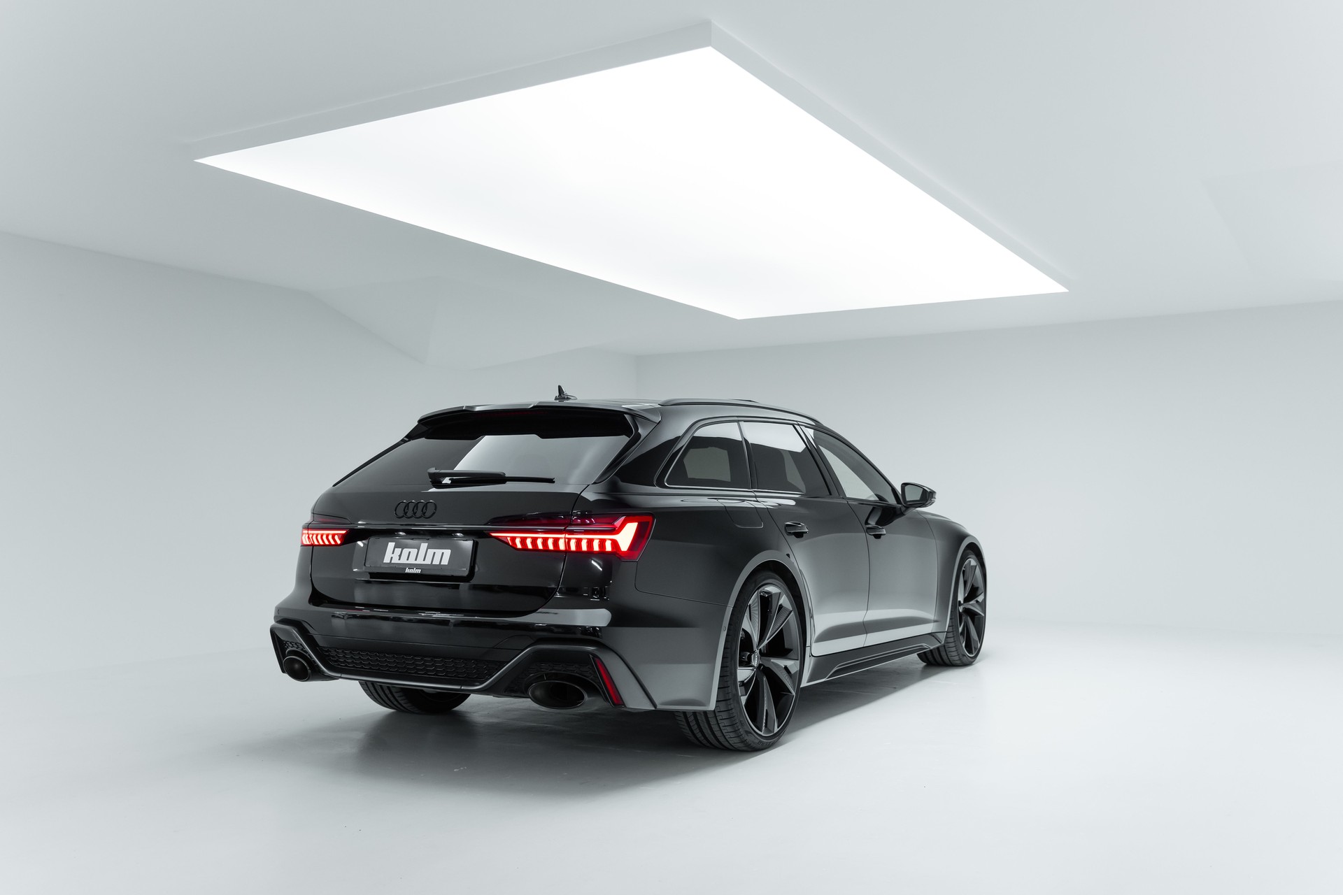 AUDI RS6 Avant 4.0 TFSI V8 Performance quattro-showroom-element-3