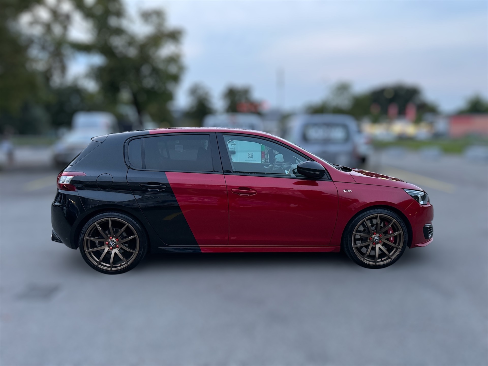 PEUGEOT 308 1.6 GTi-image-2