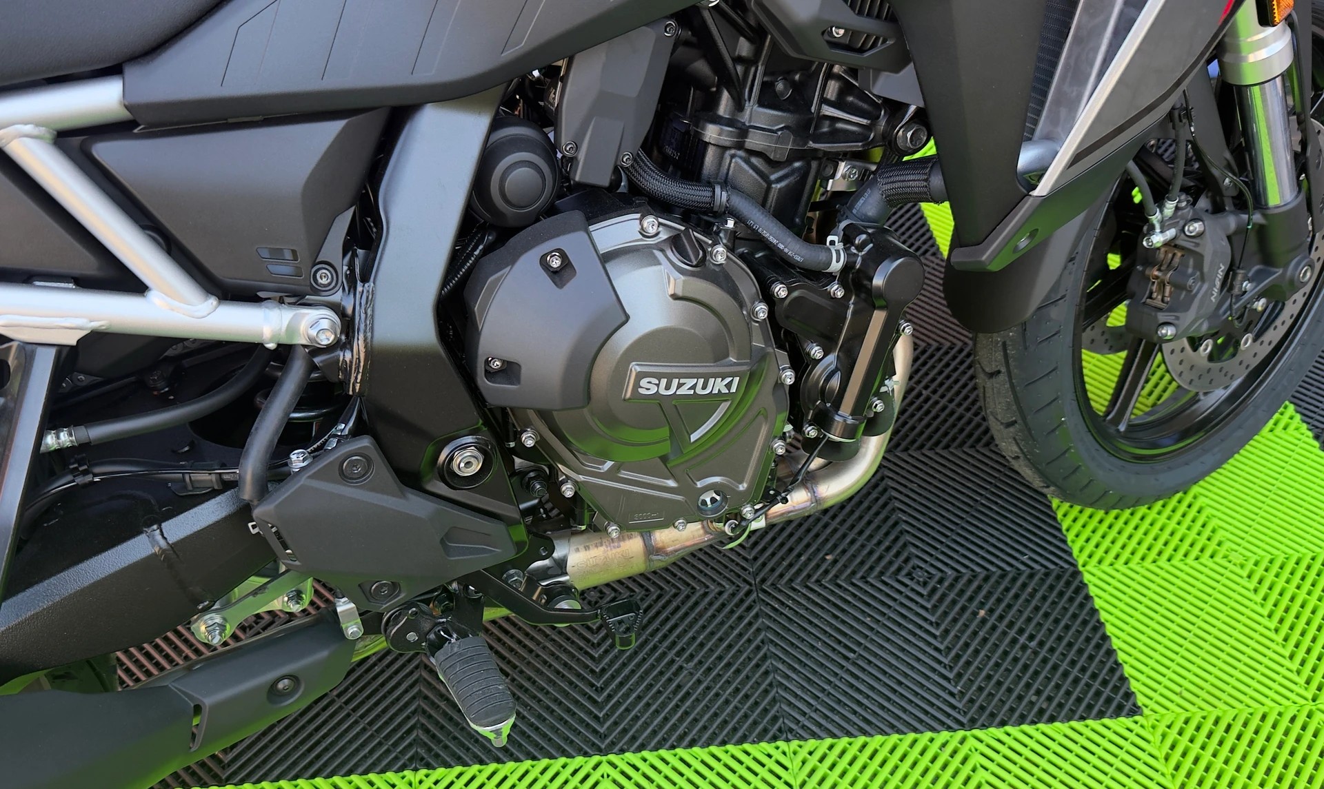 SUZUKI DL 800-image-6