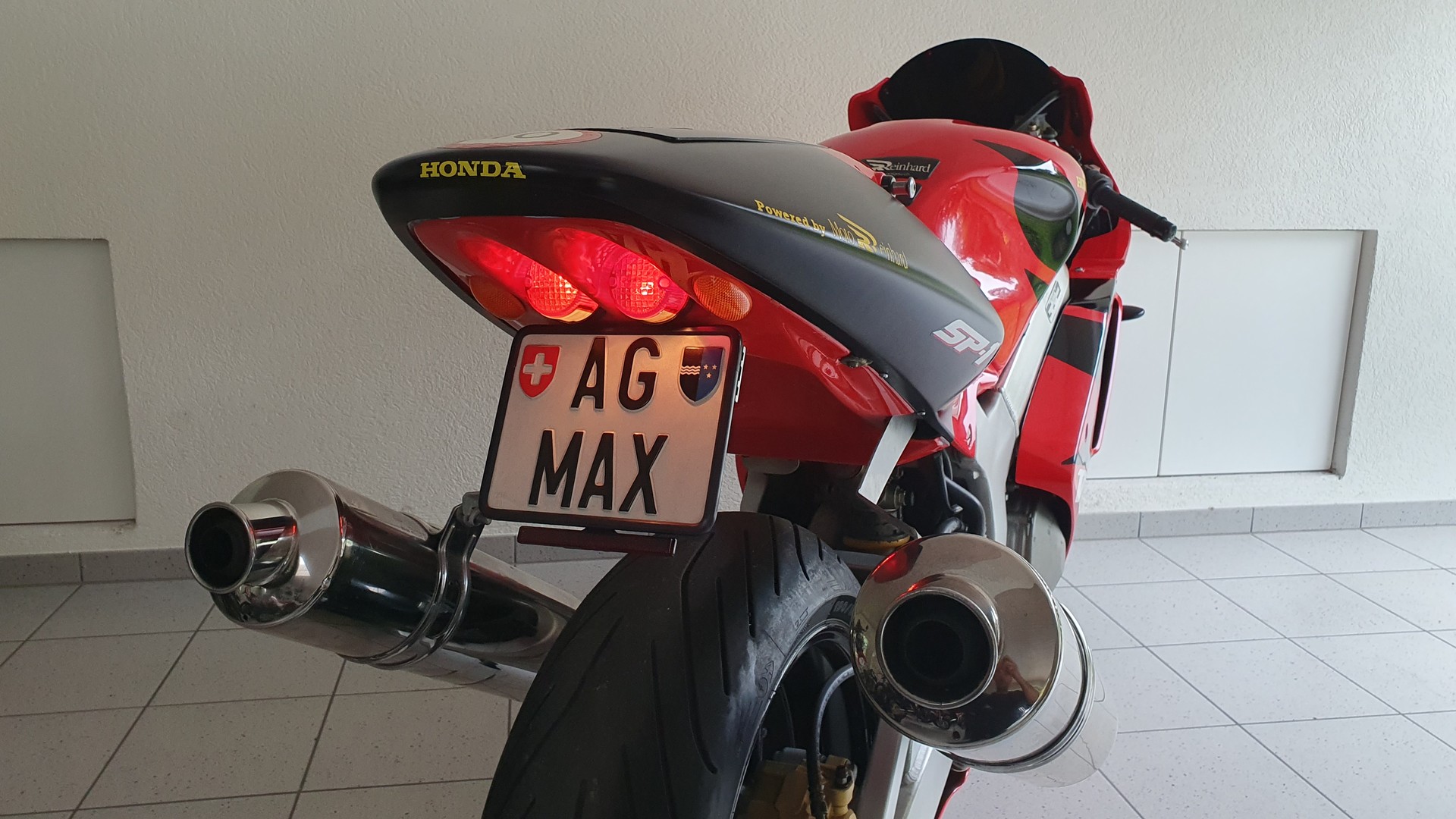 HONDA VTR 1000 SP-image-11