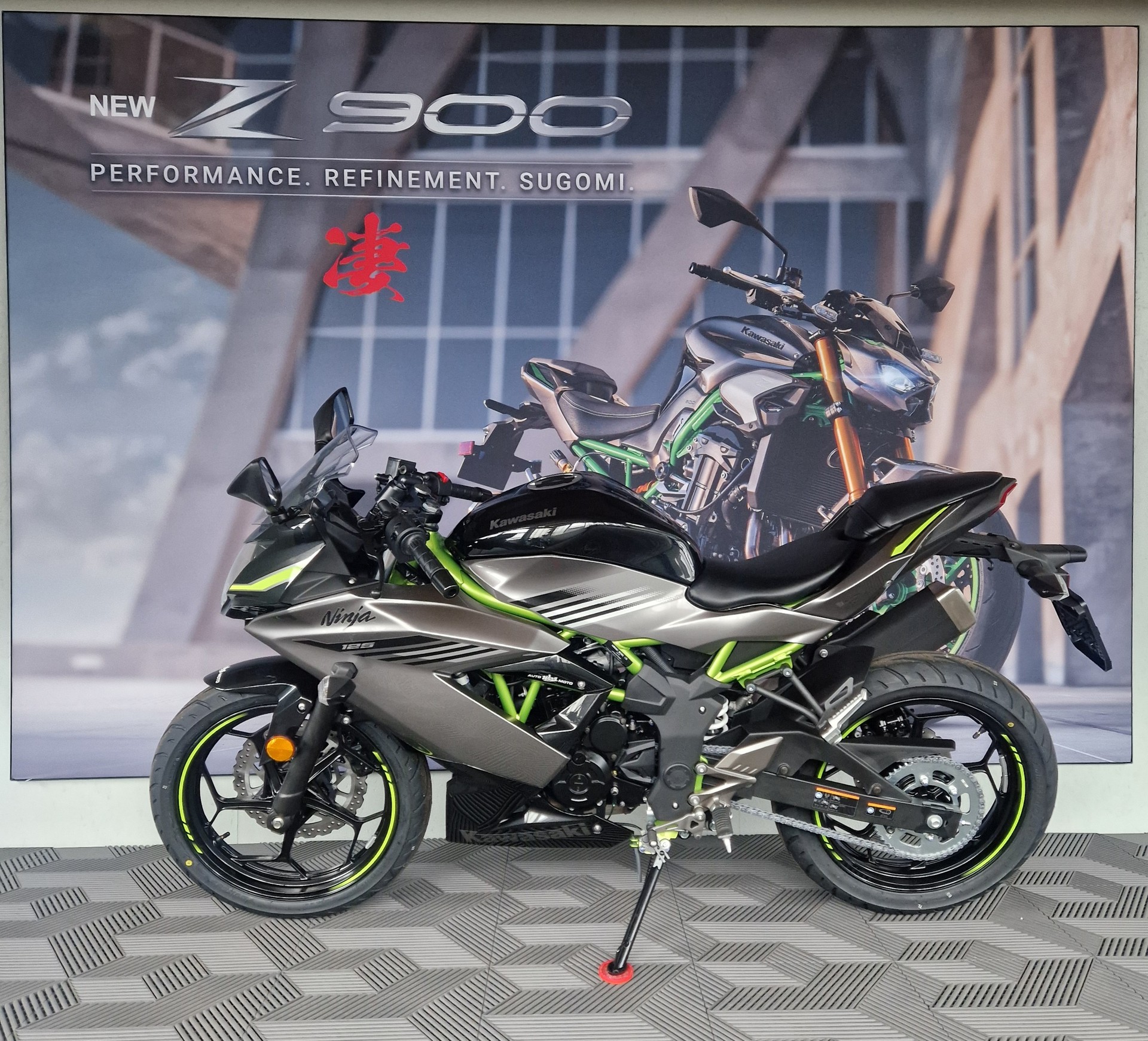 KAWASAKI NINJA 125 ** Ab 16 Jahren **-image-0