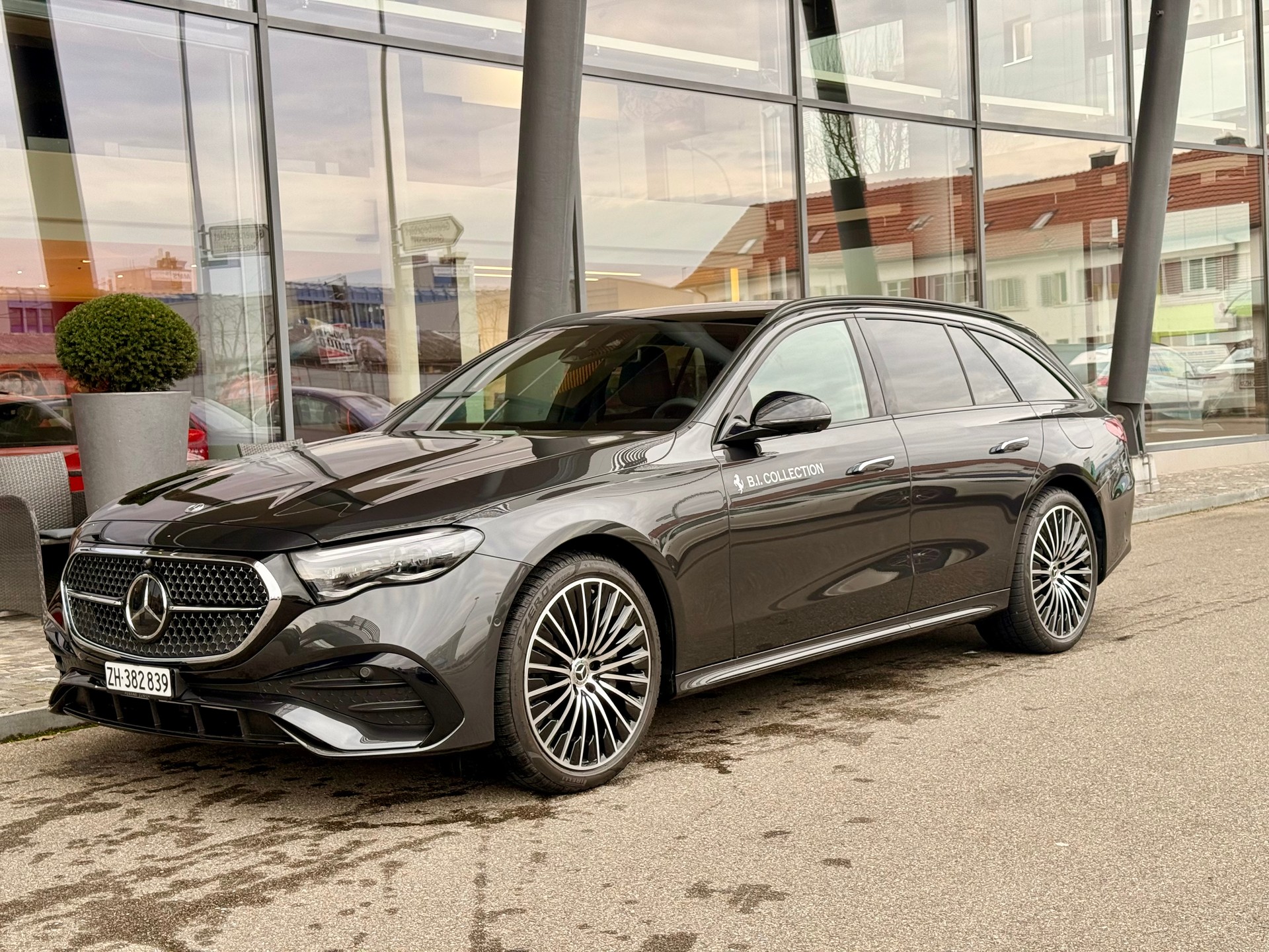 MERCEDES-BENZ E 300 de T 4Matic EQ Hybrid 9G-Tronic