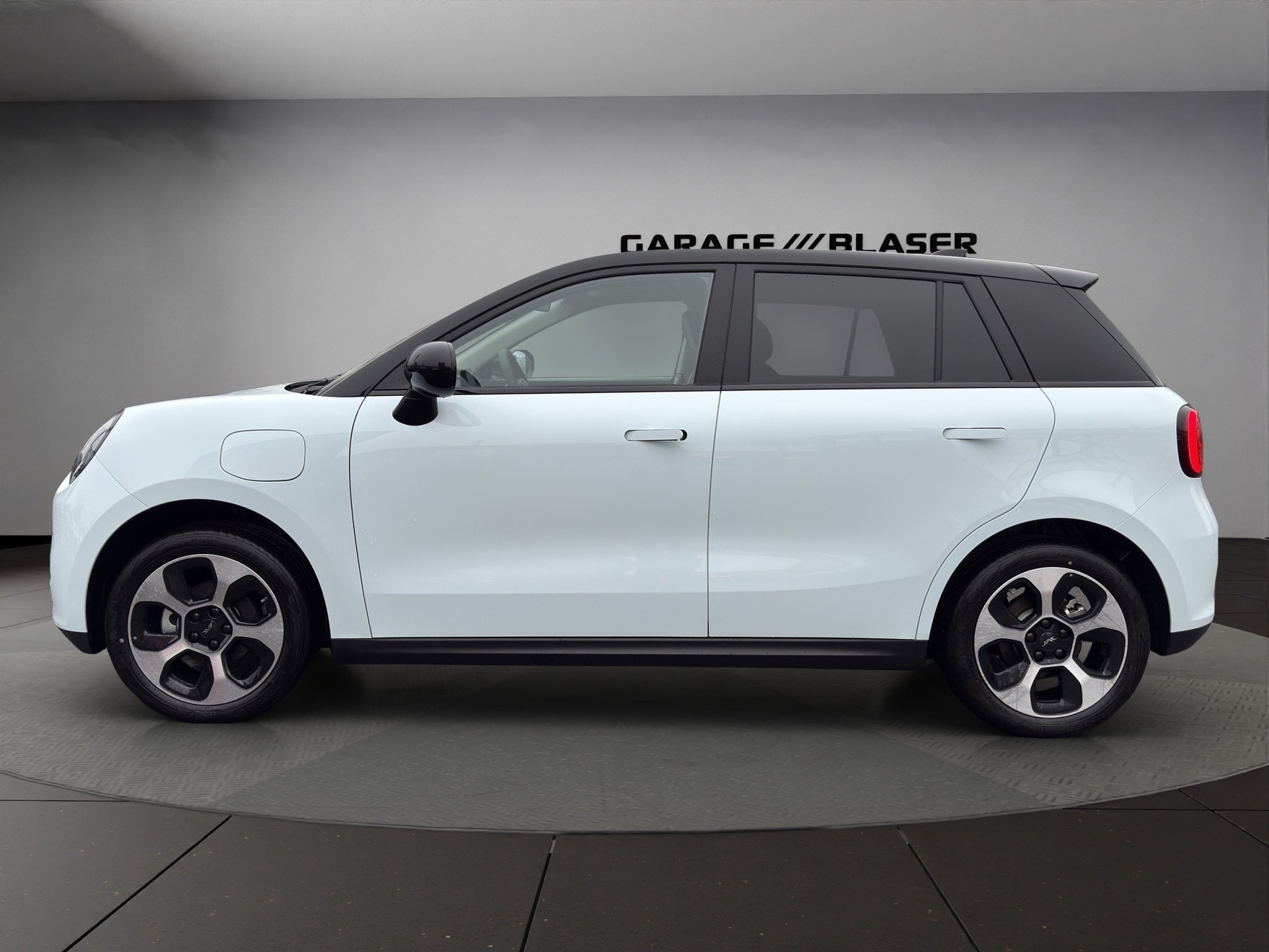 JAC E30X 41 kWh City-showroom-element-1