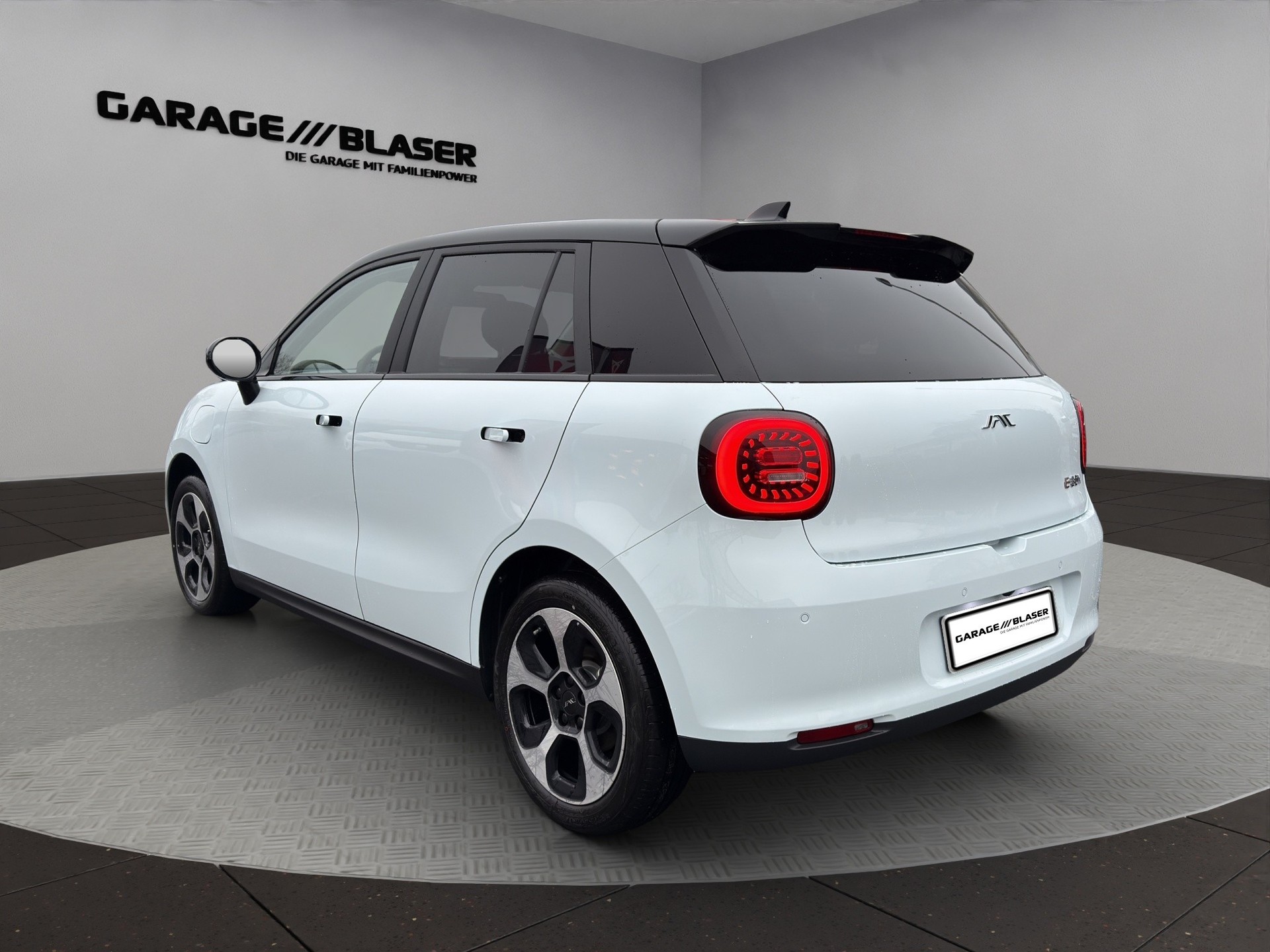 JAC E30X 41 kWh City-showroom-element-2