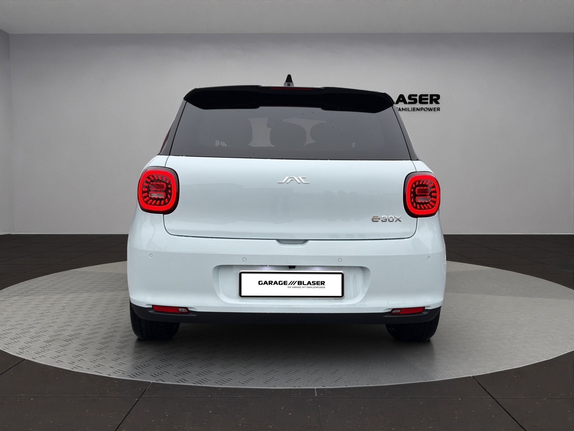 JAC E30X 41 kWh City-showroom-element-3
