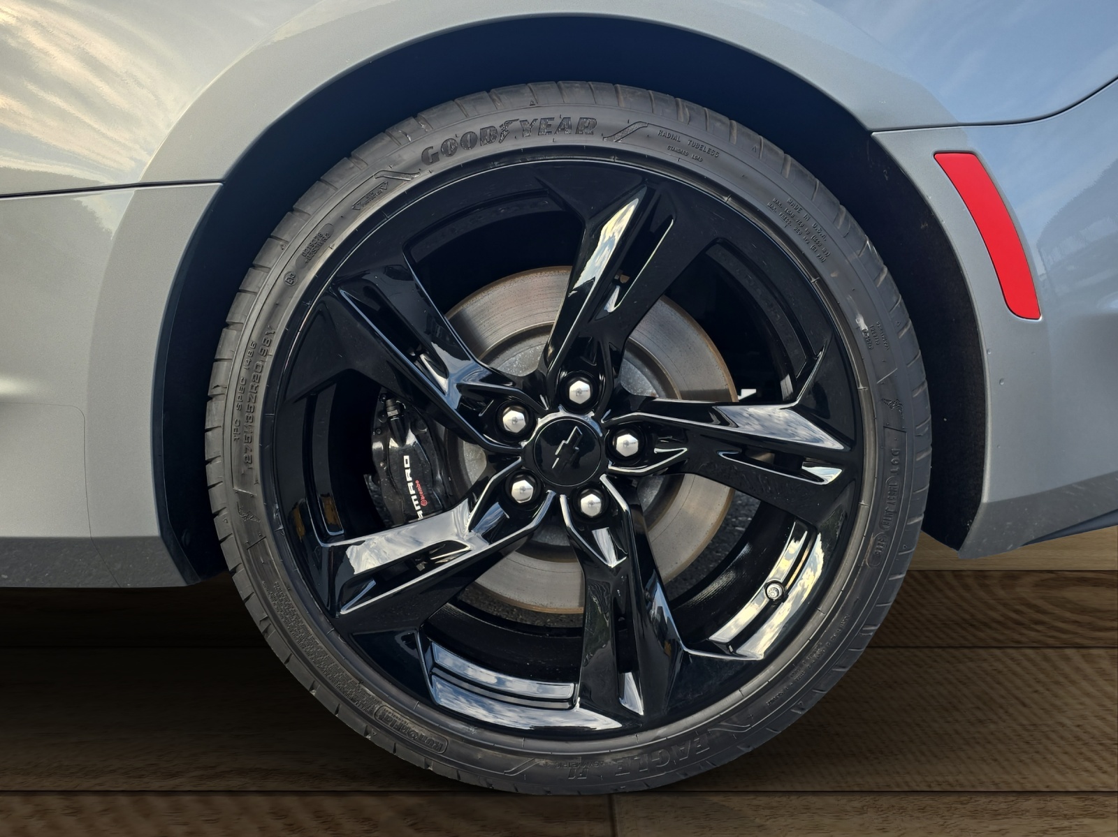 CHEVROLET SS 6.2 V8-image-25